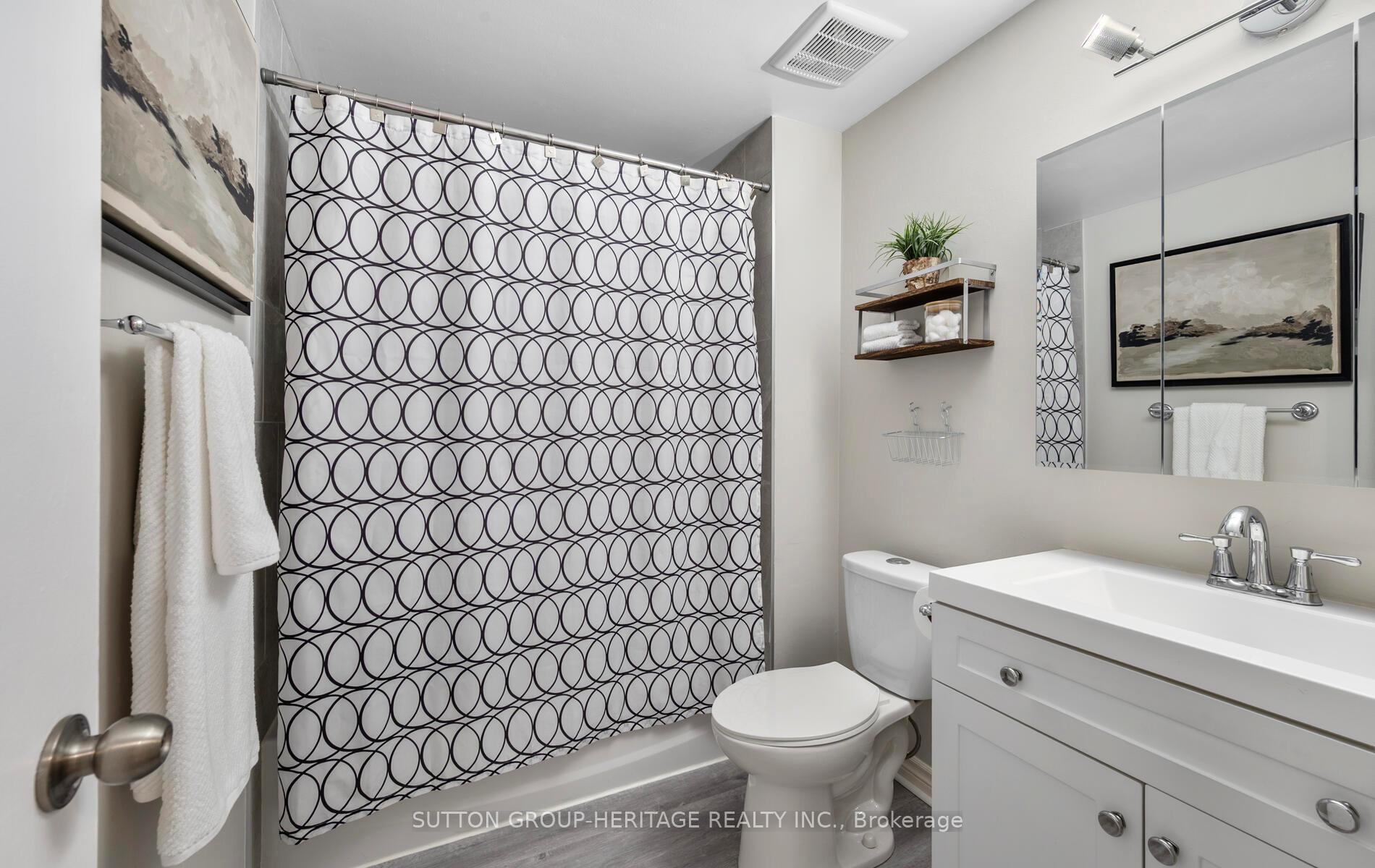 Photo 19 of Unit 32, 909 King Street W, Oshawa, Vanier — HOMEH