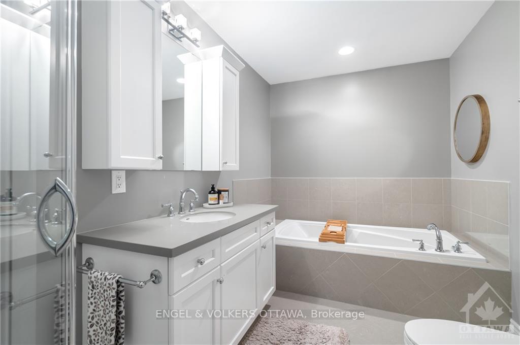 Photo 18 of 94B Stonehaven Drive, Ottawa, Kanata - Bridlewood — HOMEH