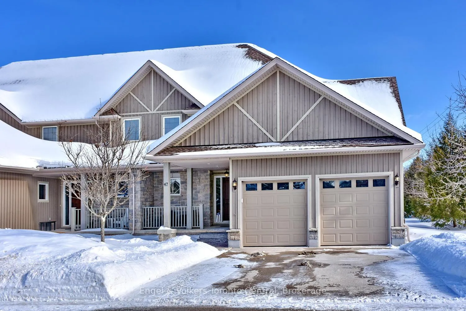 Front of 47 Meadowbrook Lane