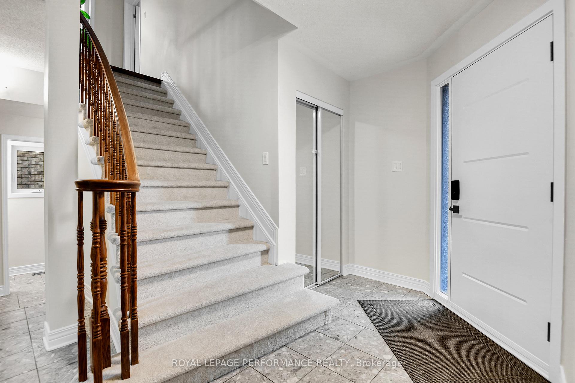 Photo 5 of 8 Masonbrook Street, Ottawa, Barrhaven - Longfields — HOMEH