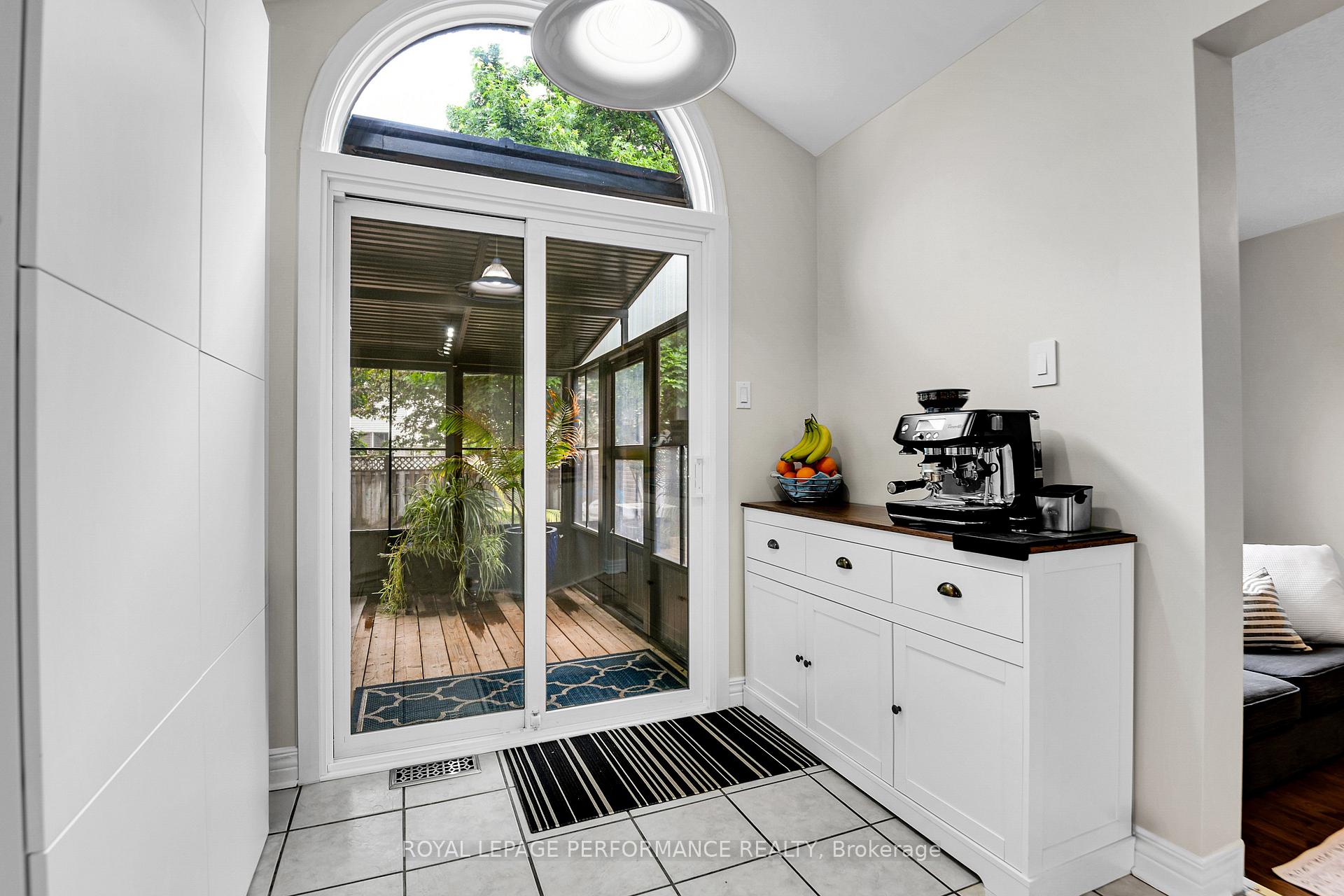 Photo 10 of 8 Masonbrook Street, Ottawa, Barrhaven - Longfields — HOMEH