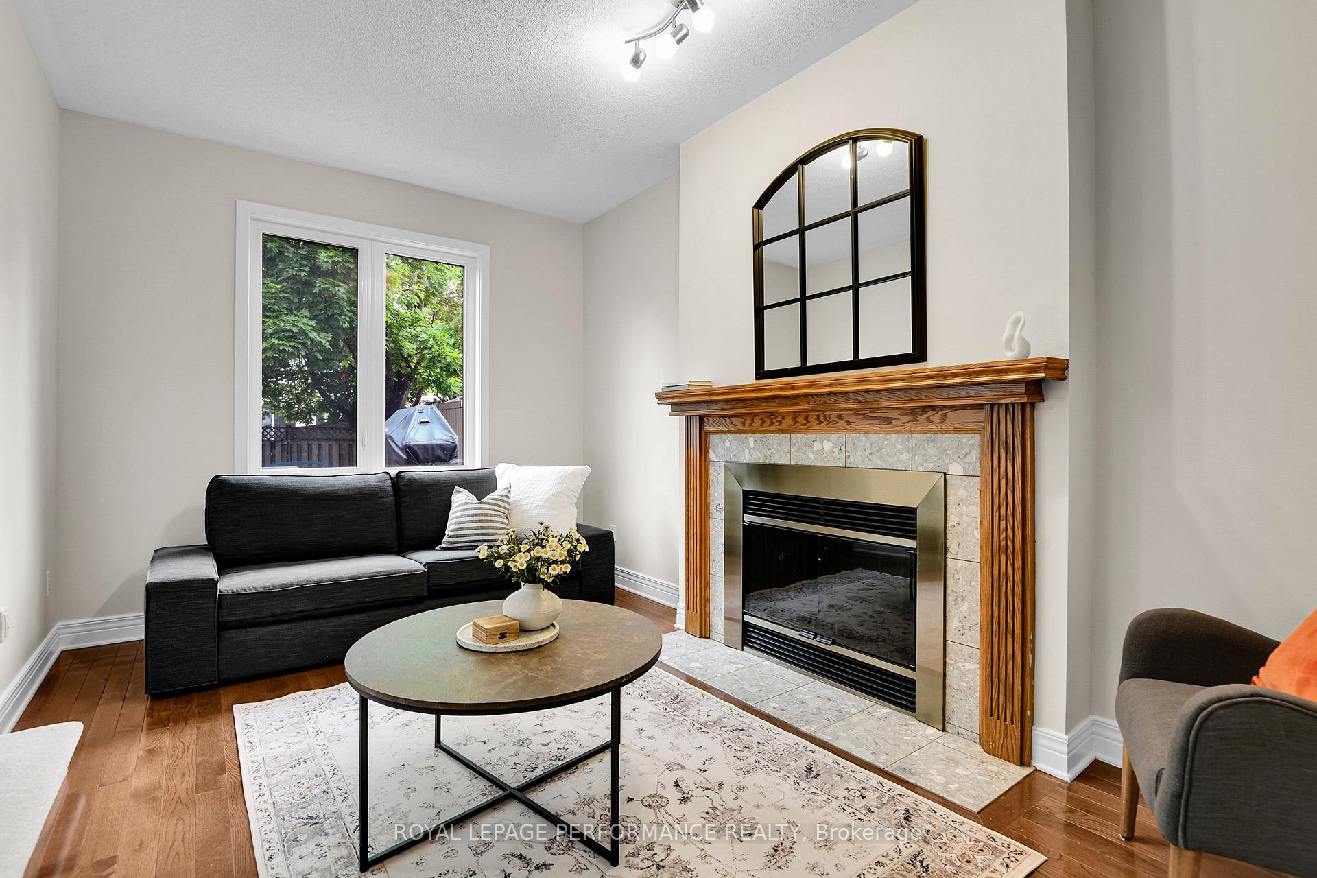 Photo 13 of 8 Masonbrook Street, Ottawa, Barrhaven - Longfields — HOMEH