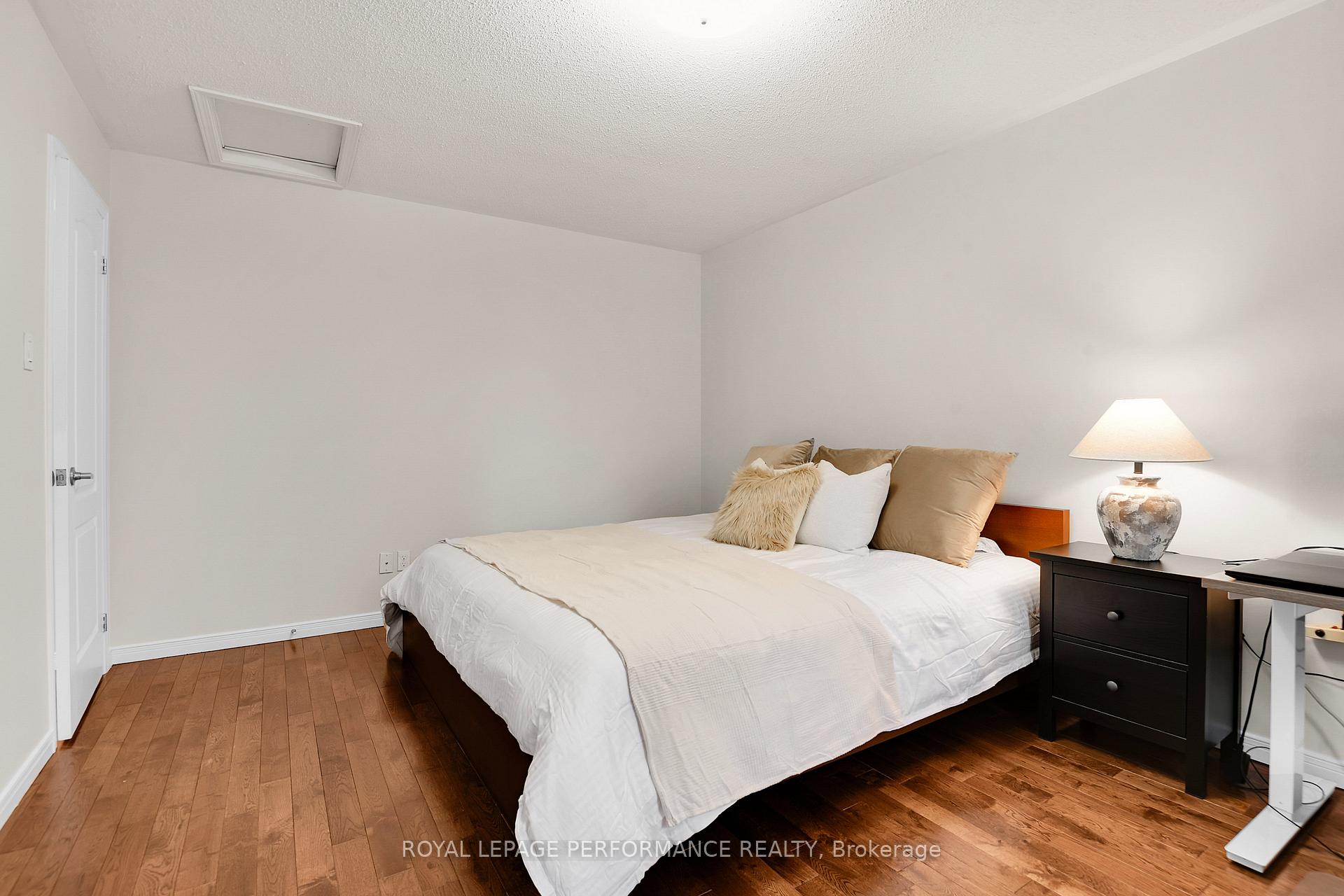 Photo 26 of 8 Masonbrook Street, Ottawa, Barrhaven - Longfields — HOMEH