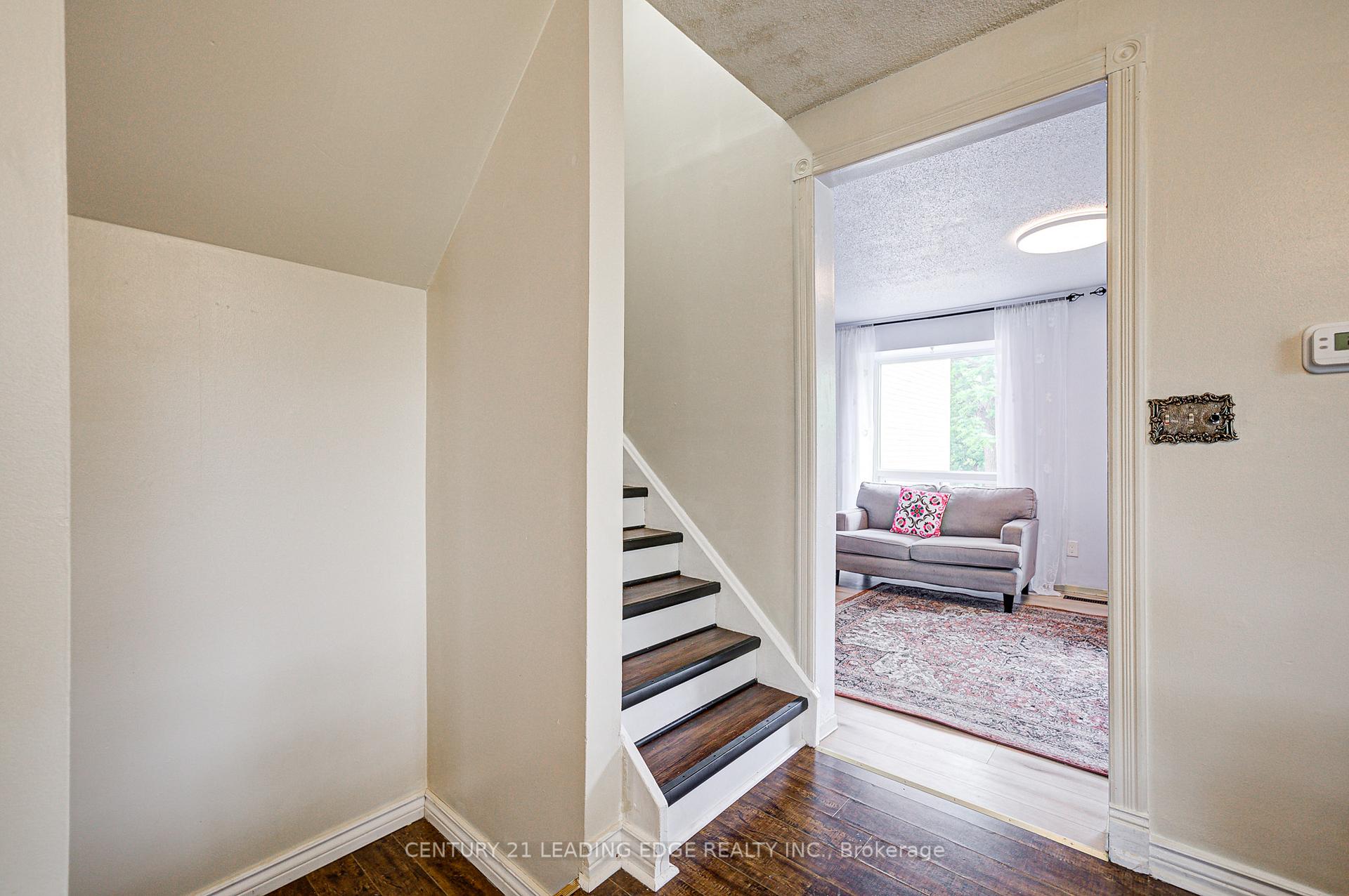 Photo 11 of Unit 109, 25 Collinsgrove Road, Scarborough, West Hill — HOMEH