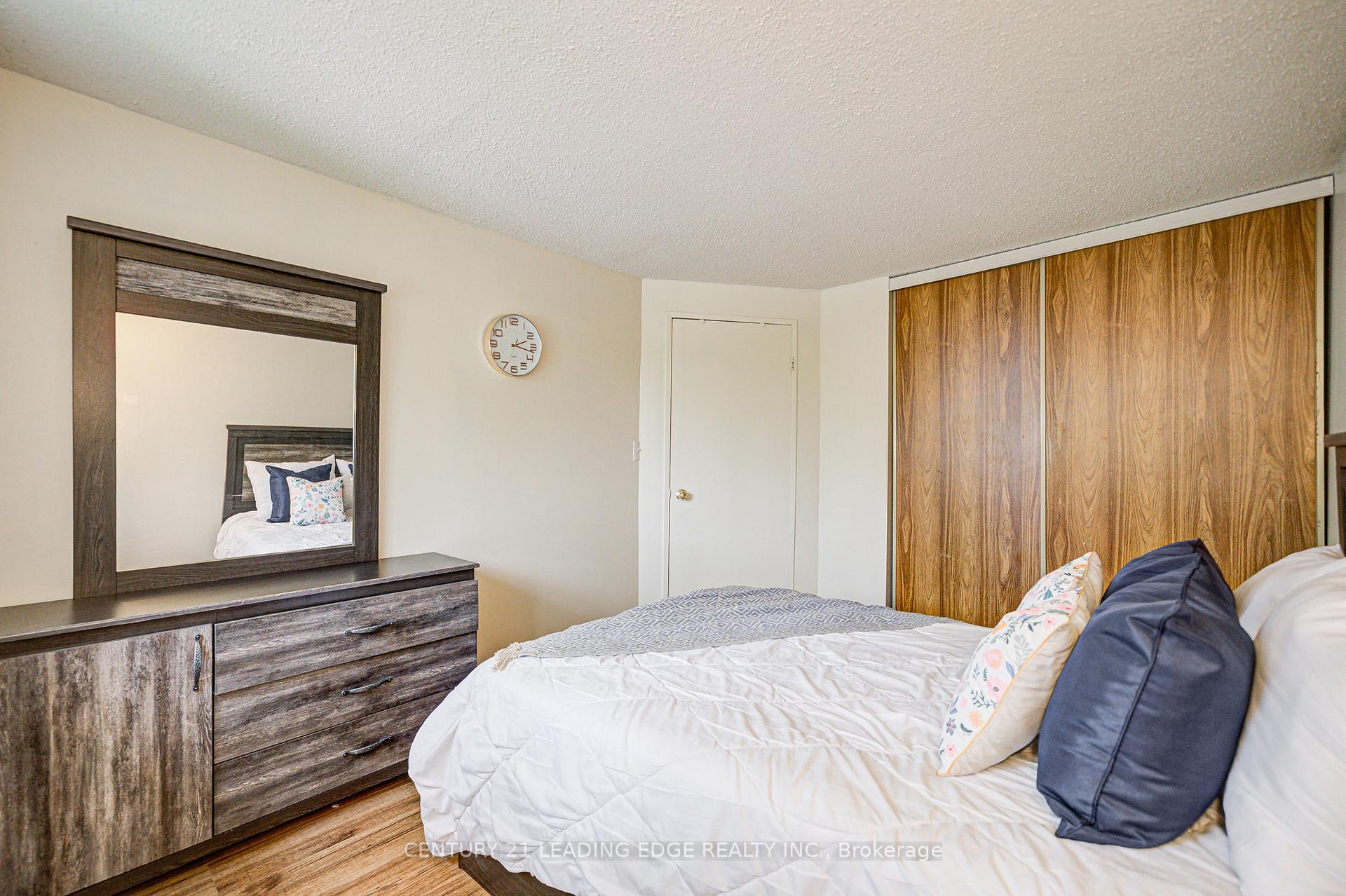 Photo 17 of Unit 109, 25 Collinsgrove Road, Scarborough, West Hill — HOMEH