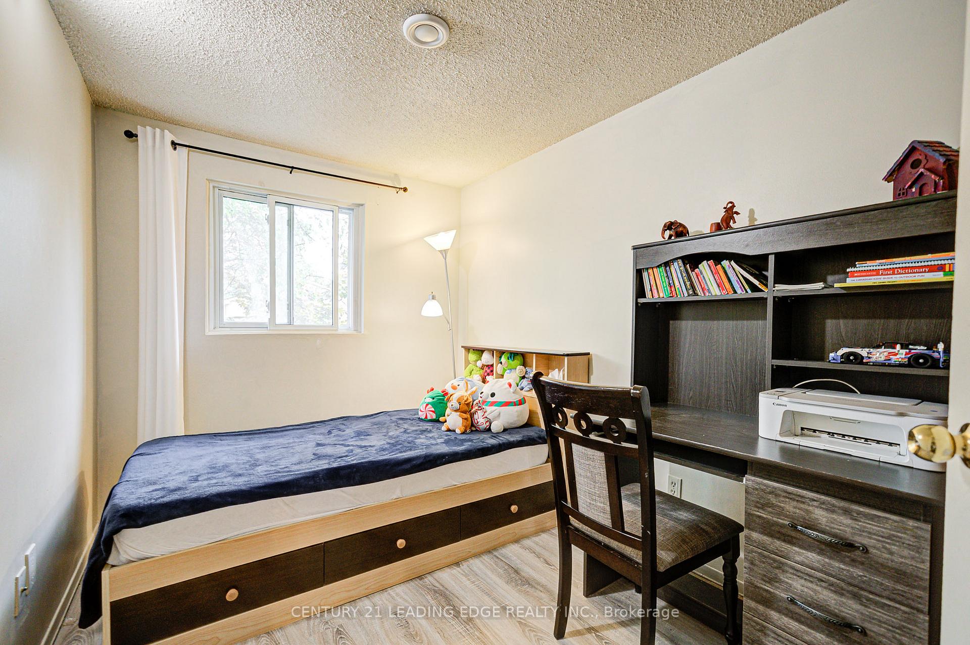 Photo 25 of Unit 109, 25 Collinsgrove Road, Scarborough, West Hill — HOMEH