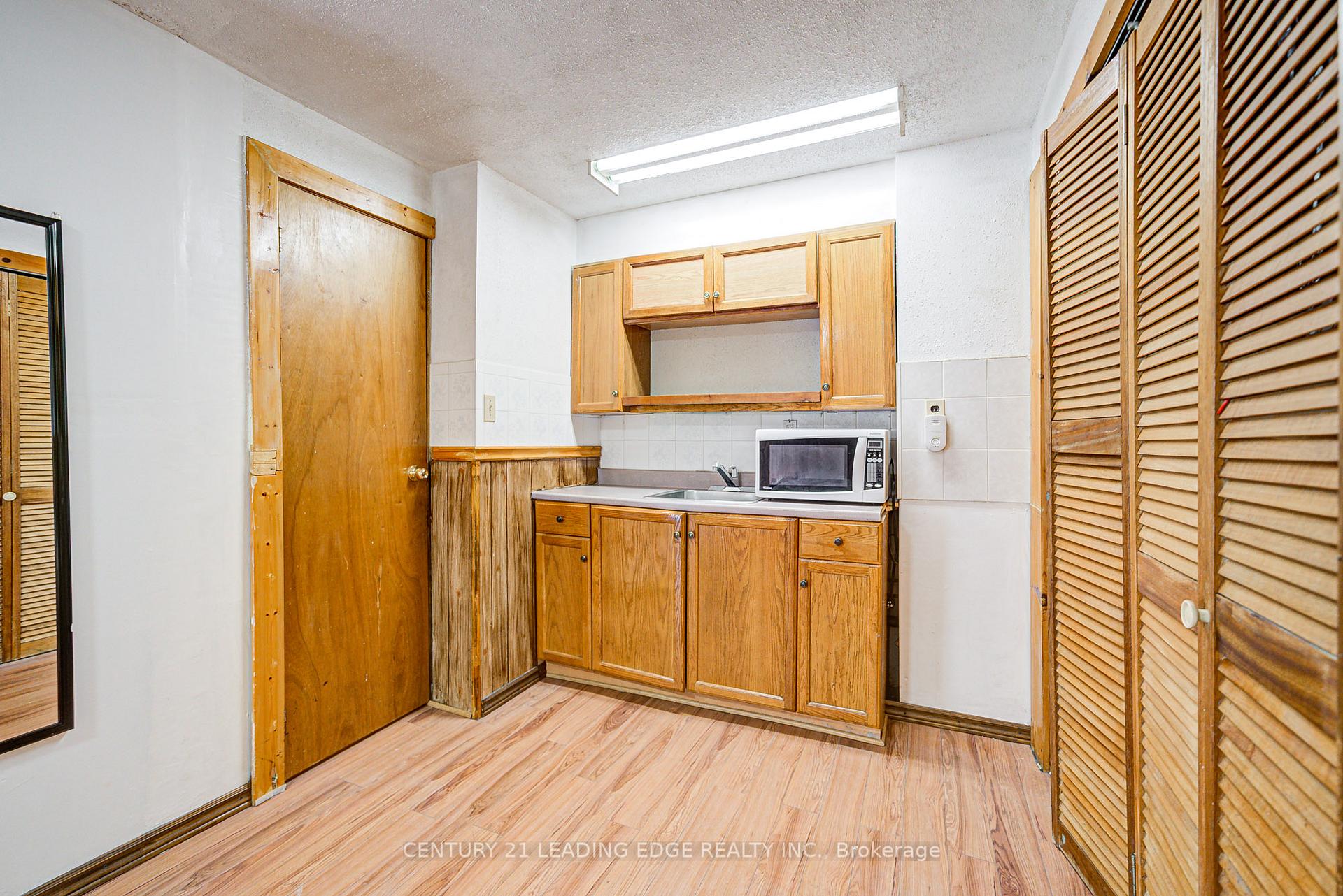 Photo 32 of Unit 109, 25 Collinsgrove Road, Scarborough, West Hill — HOMEH