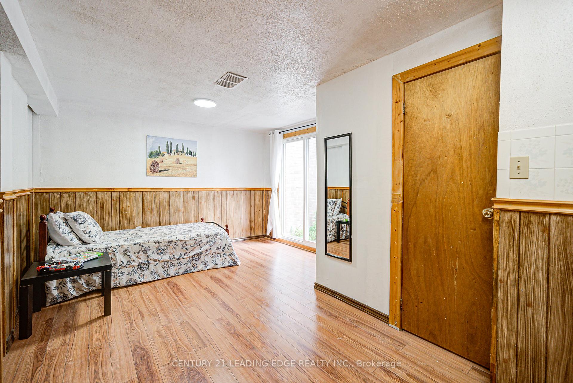 Photo 33 of Unit 109, 25 Collinsgrove Road, Scarborough, West Hill — HOMEH