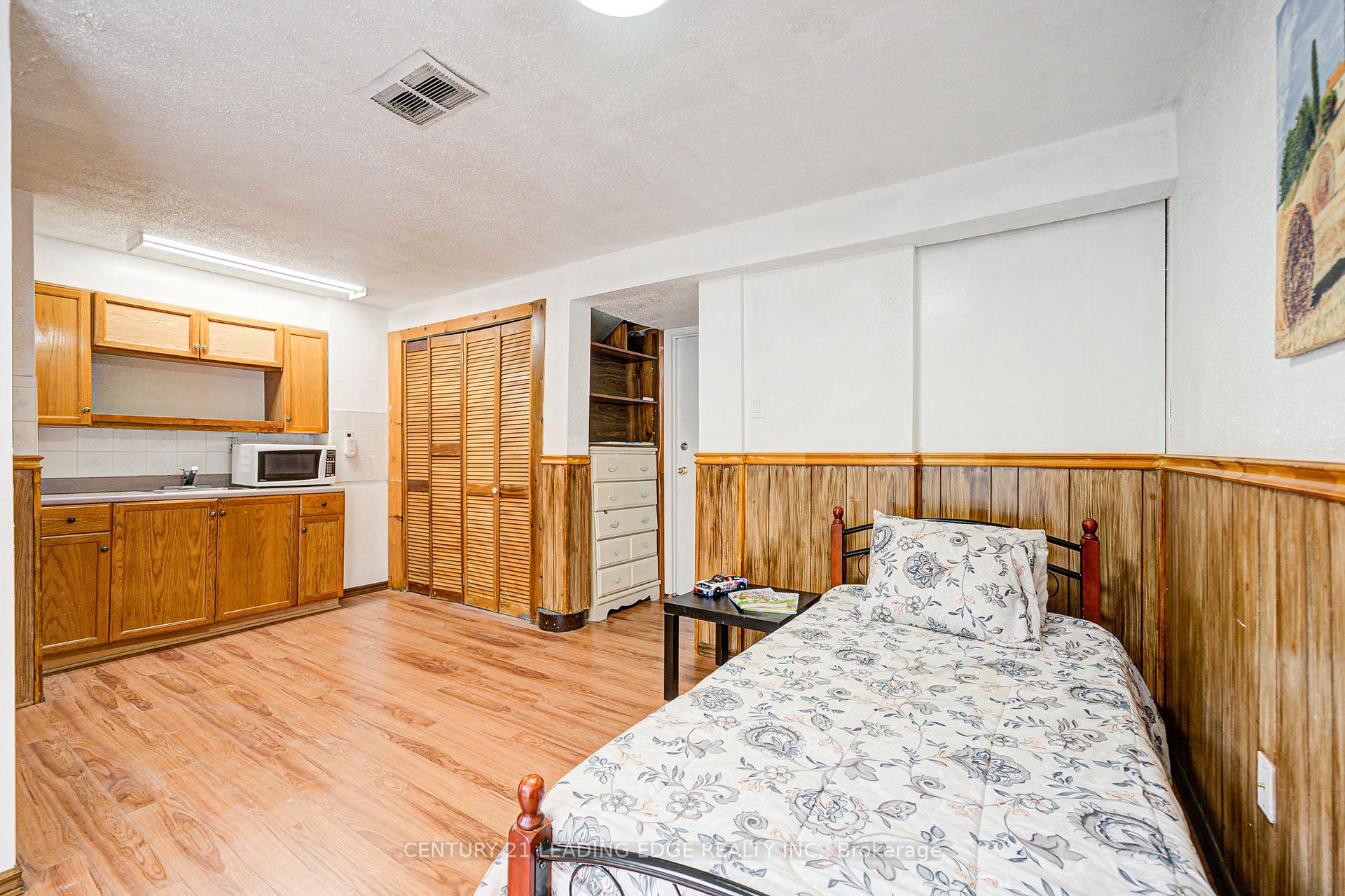 Photo 35 of Unit 109, 25 Collinsgrove Road, Scarborough, West Hill — HOMEH