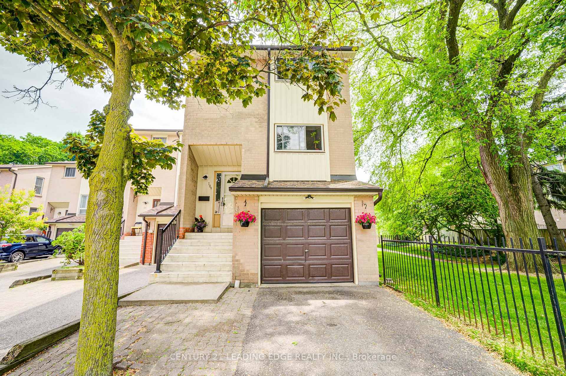 Photo 46 of Unit 109, 25 Collinsgrove Road, Scarborough, West Hill — HOMEH
