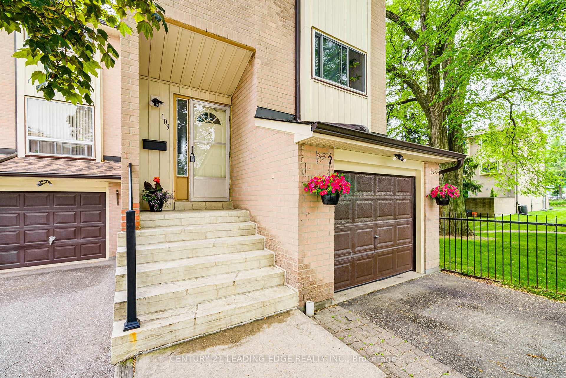 Photo 48 of Unit 109, 25 Collinsgrove Road, Scarborough, West Hill — HOMEH