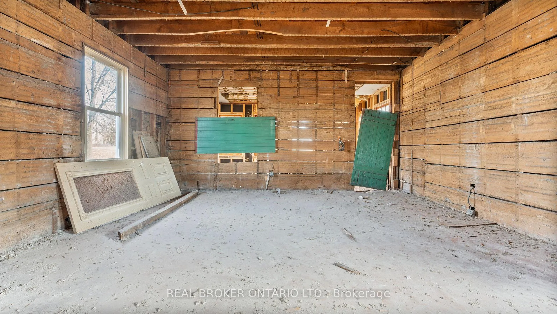 Photo 8 of 9613 Currie Road, Dutton/Dunwich, Wallacetown — HOMEH