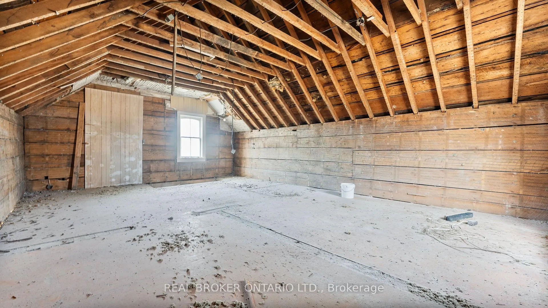 Photo 17 of 9613 Currie Road, Dutton/Dunwich, Wallacetown — HOMEH