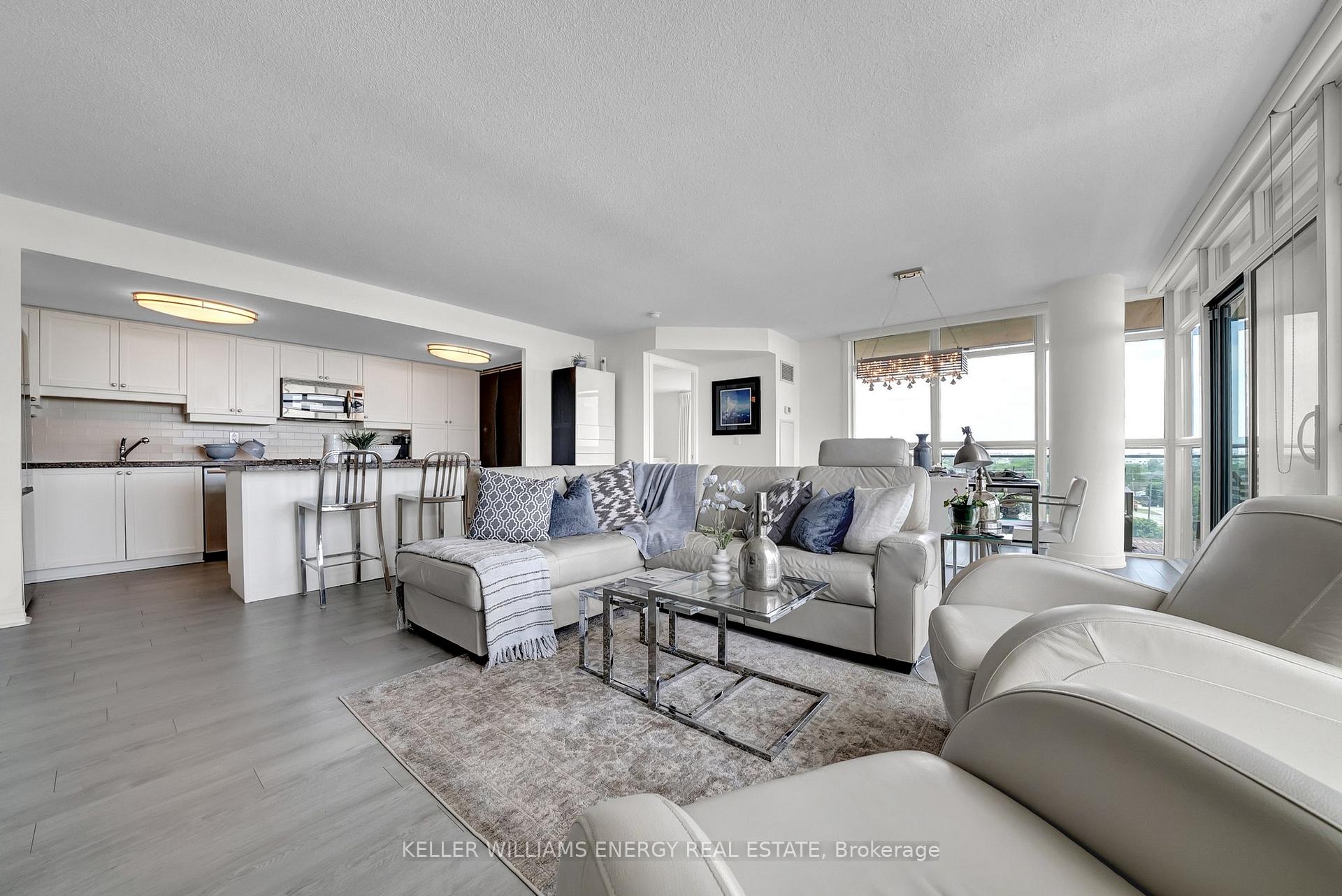 Photo 6 of Unit 1012, 1600 Charles Street, Whitby, Port Whitby — HOMEH