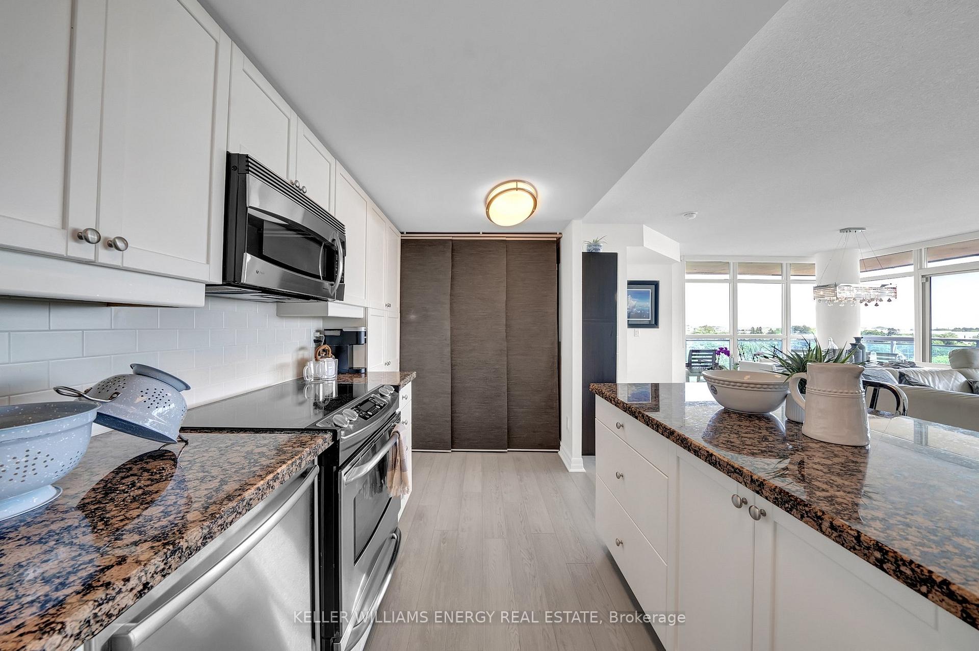 Photo 13 of Unit 1012, 1600 Charles Street, Whitby, Port Whitby — HOMEH