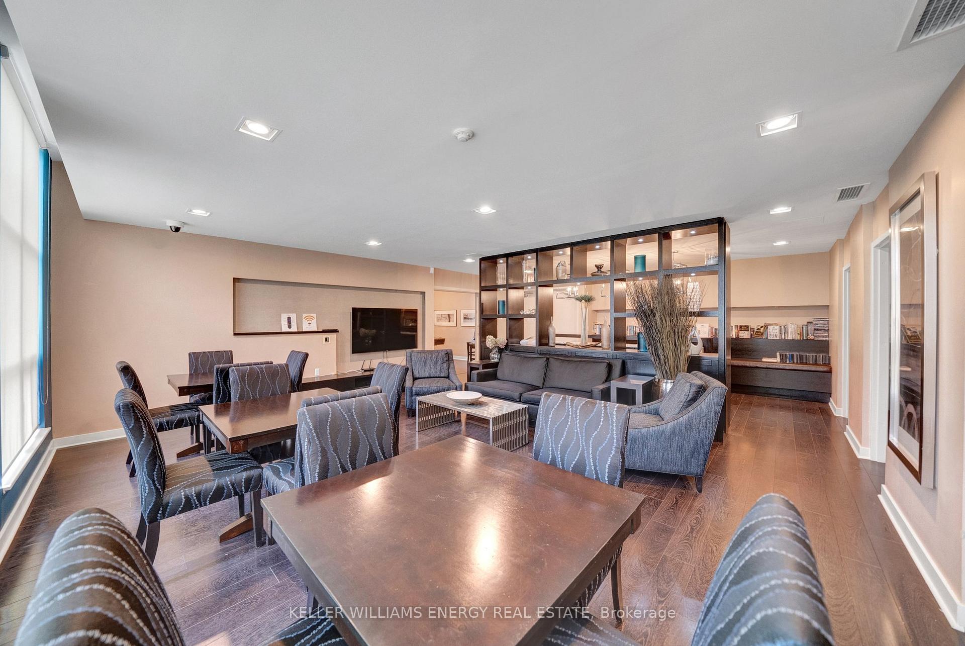 Photo 30 of Unit 1012, 1600 Charles Street, Whitby, Port Whitby — HOMEH