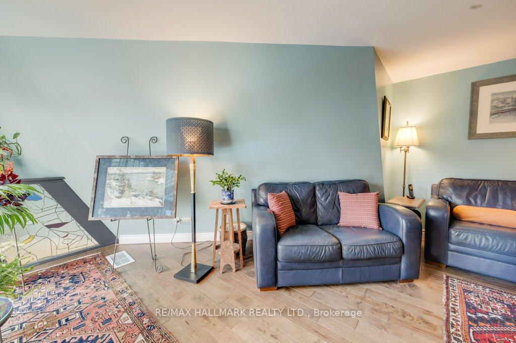Photo 23 of Unit 2, 2366 Queen Street E, Toronto, The Beaches — HOMEH