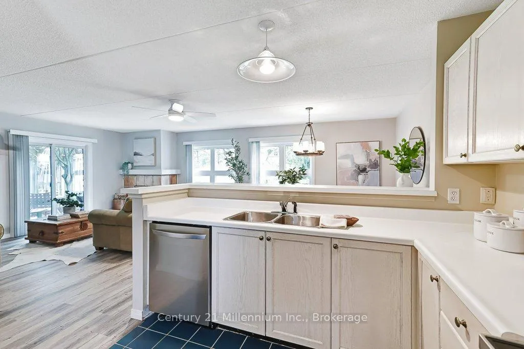 Photo 11 of Unit 24, 409 Mariners Way, Collingwood — HOMEH