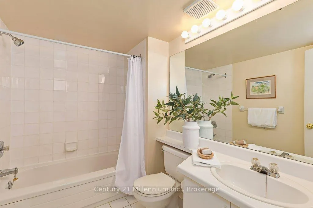 Photo 19 of Unit 24, 409 Mariners Way, Collingwood — HOMEH