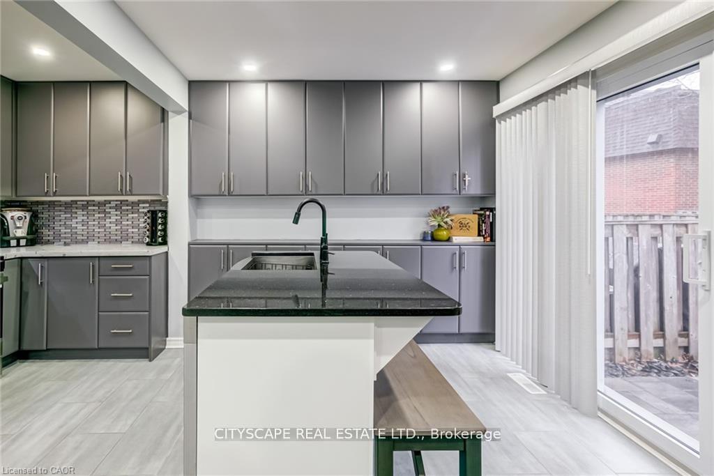 Photo 9 of Unit 17, 30 Heslop Road, Milton, Bronte Meadows — HOMEH