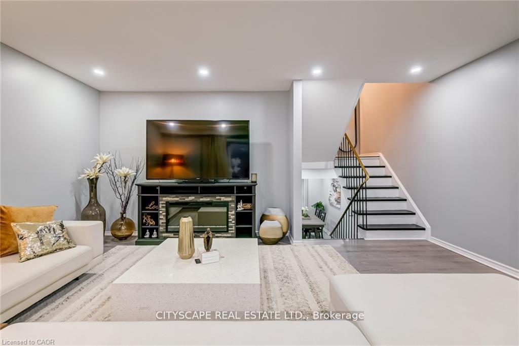 Photo 13 of Unit 17, 30 Heslop Road, Milton, Bronte Meadows — HOMEH