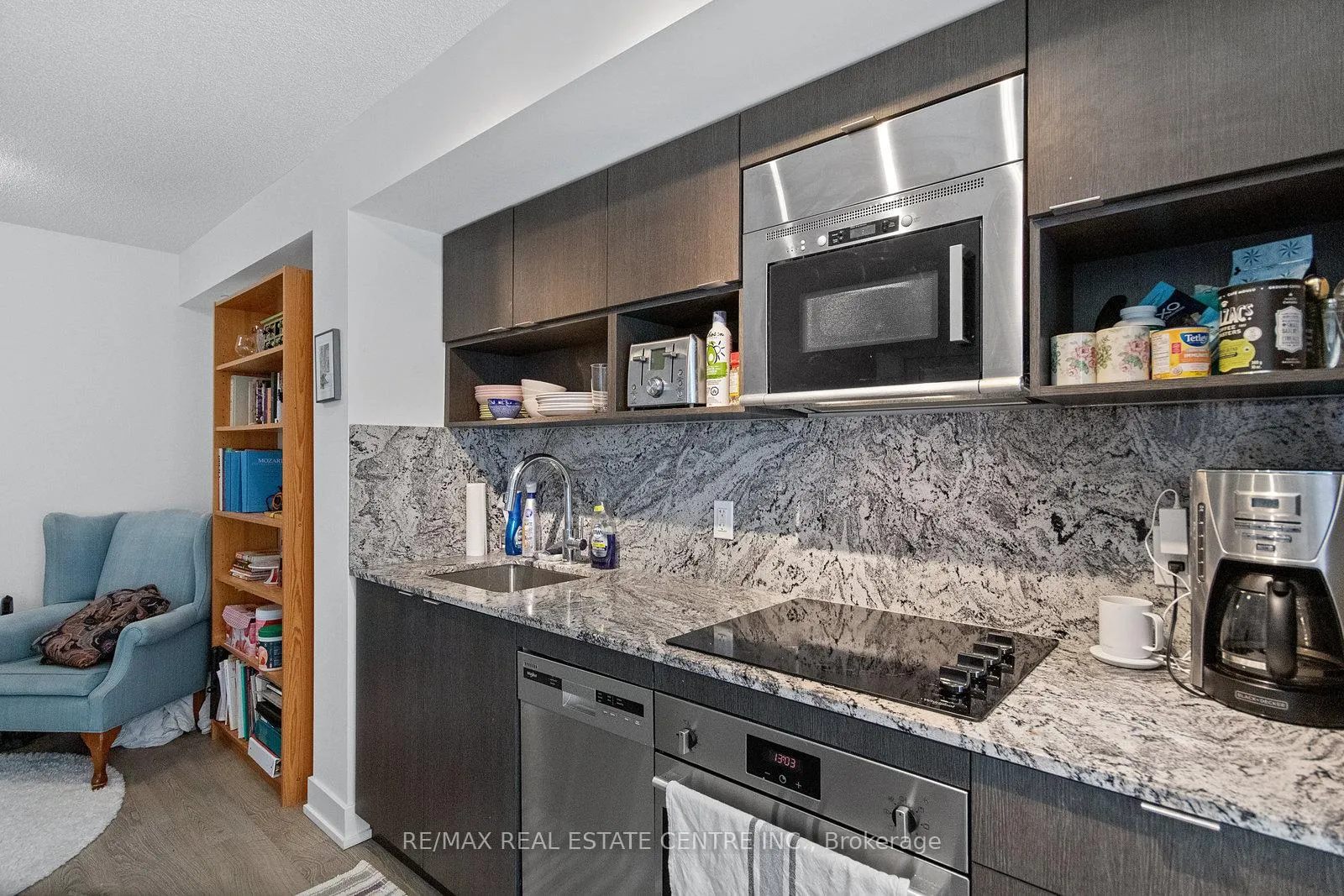 Photo 15 of Unit 425, 9 Mabelle Avenue, Etobicoke, Islington-City Centre West — HOMEH