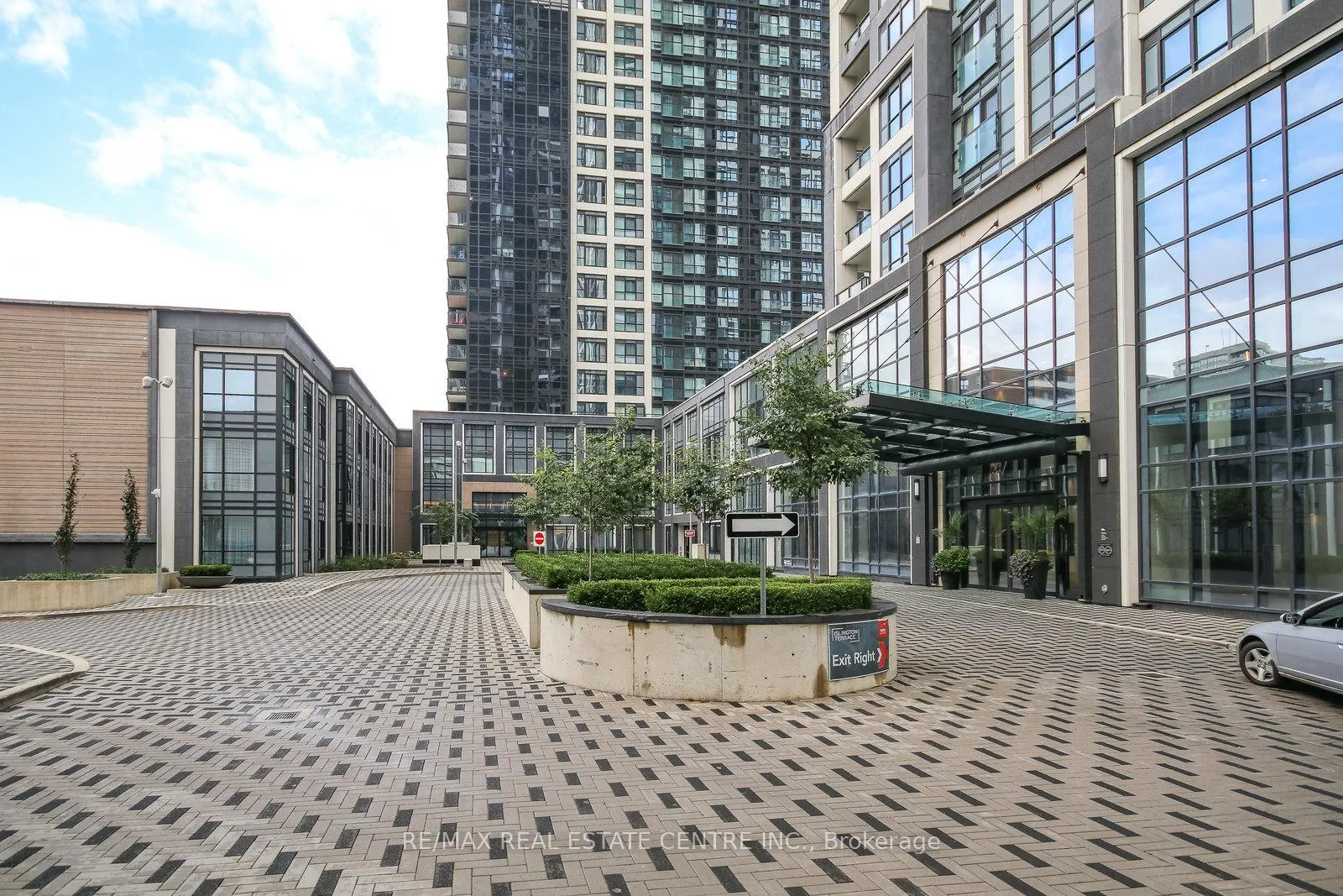 Photo 26 of Unit 425, 9 Mabelle Avenue, Etobicoke, Islington-City Centre West — HOMEH