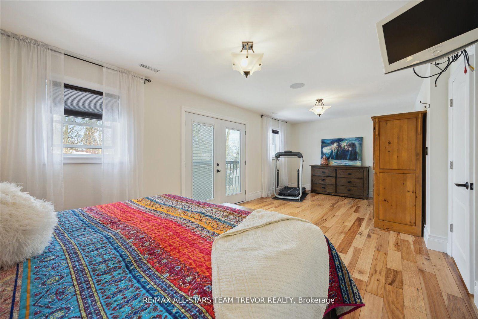 Photo 16 of 27 Corbett Crescent, Aurora, Aurora Highlands — HOMEH