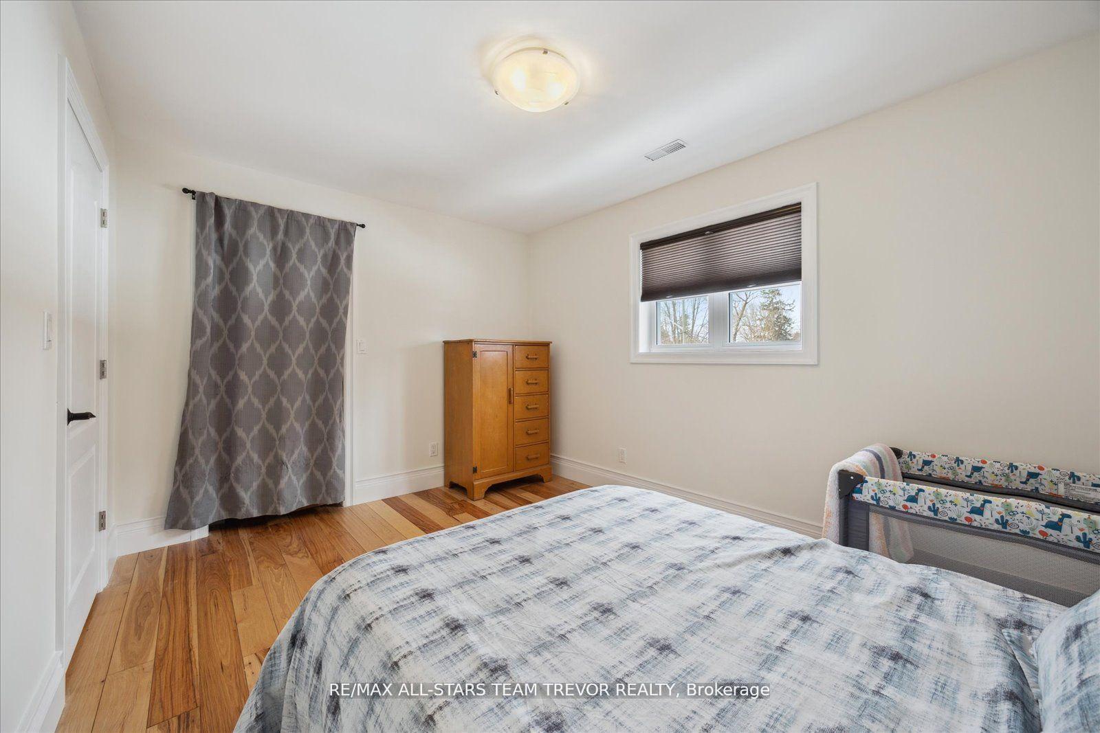 Photo 20 of 27 Corbett Crescent, Aurora, Aurora Highlands — HOMEH