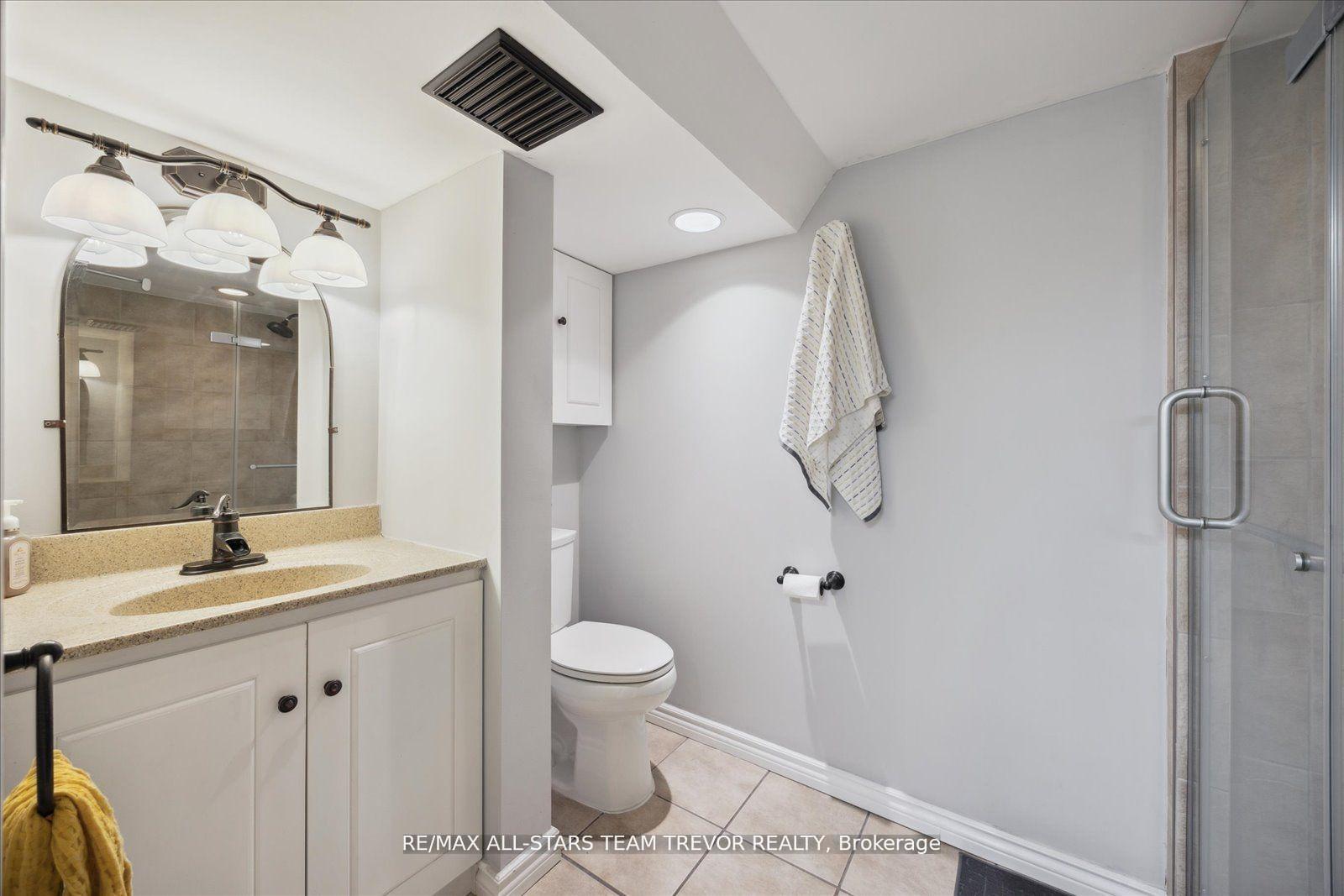 Photo 29 of 27 Corbett Crescent, Aurora, Aurora Highlands — HOMEH