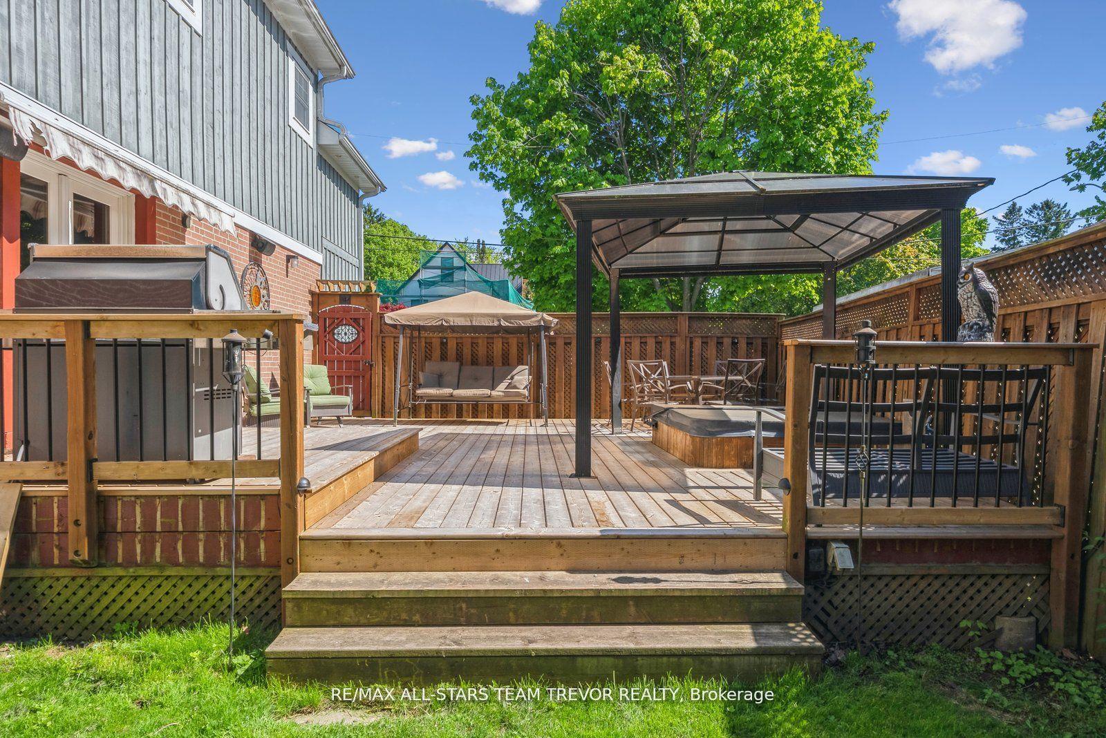 Photo 35 of 27 Corbett Crescent, Aurora, Aurora Highlands — HOMEH