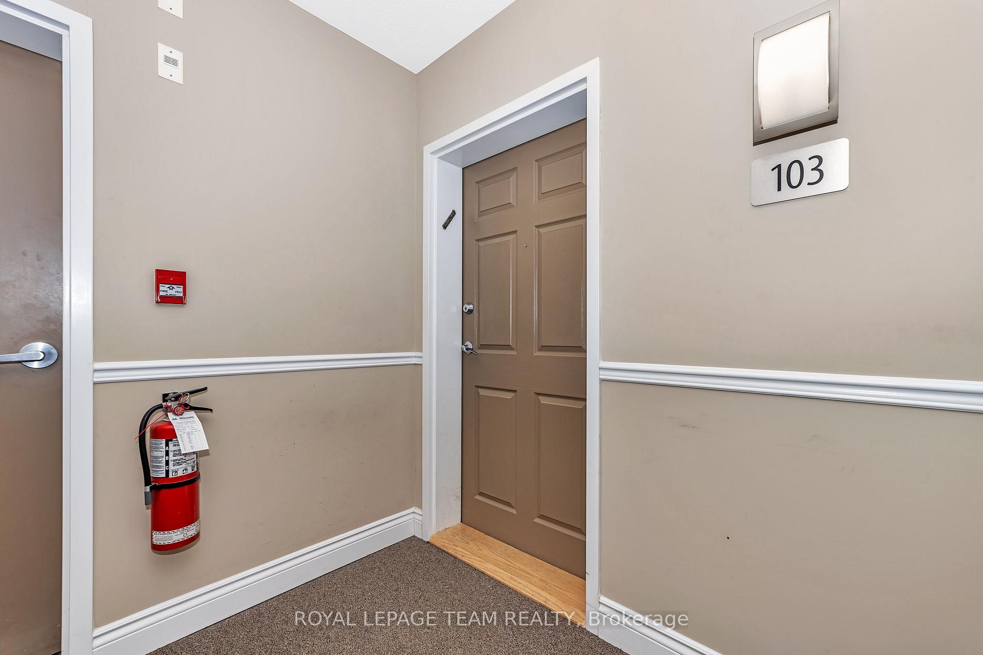 Photo 6 of Unit 103, 330 Jatoba Private, Ottawa, Kanata - Emerald Meadows/Trailwest — HOMEH
