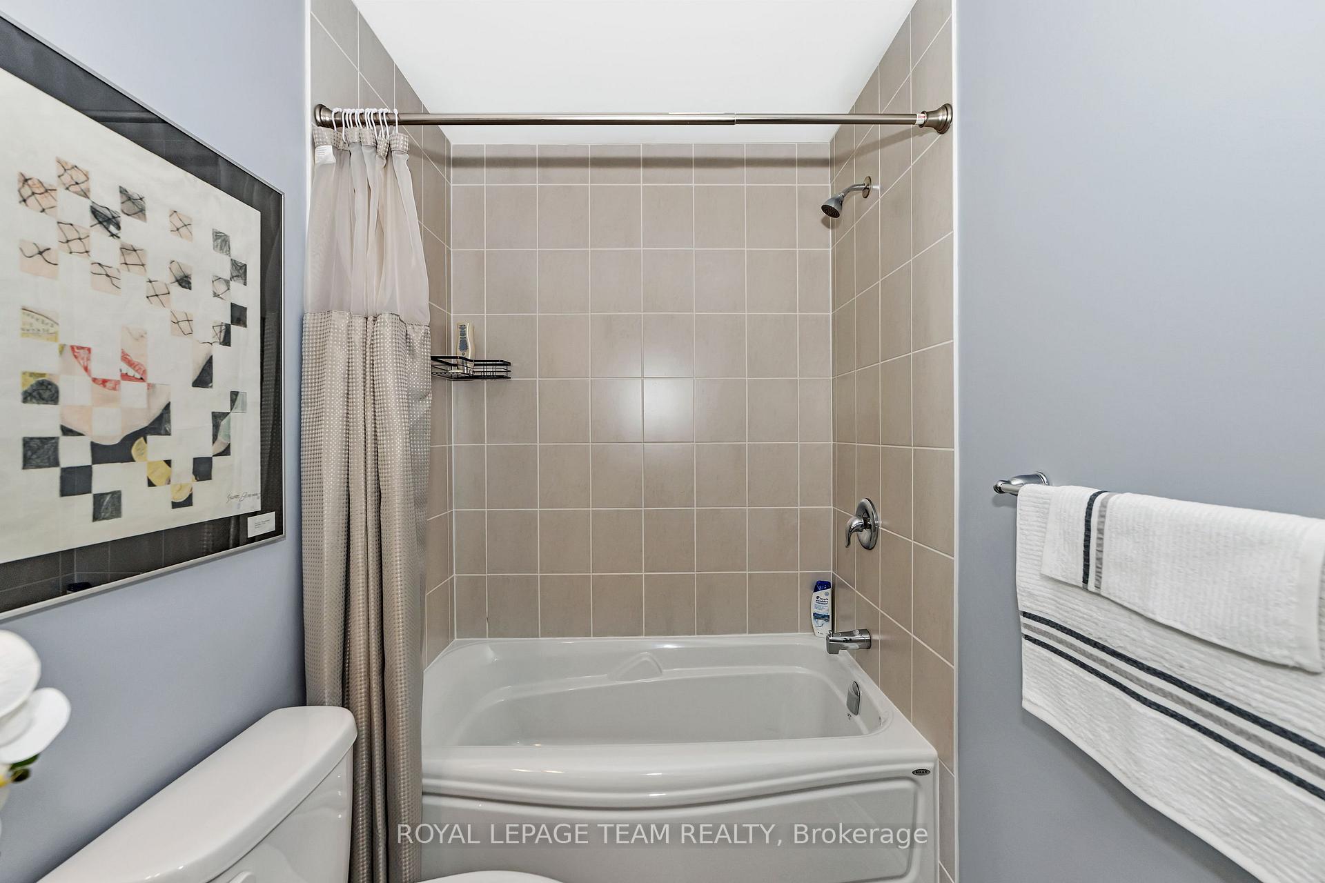 Photo 26 of Unit 103, 330 Jatoba Private, Ottawa, Kanata - Emerald Meadows/Trailwest — HOMEH