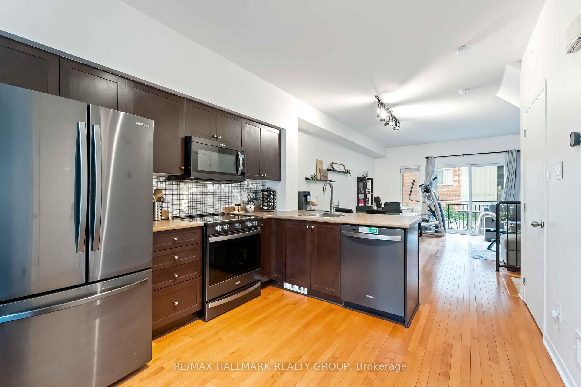 Photo 7 of Unit 32, 799 Montreal Road, Ottawa, CFB Rockcliffe and Area — HOMEH