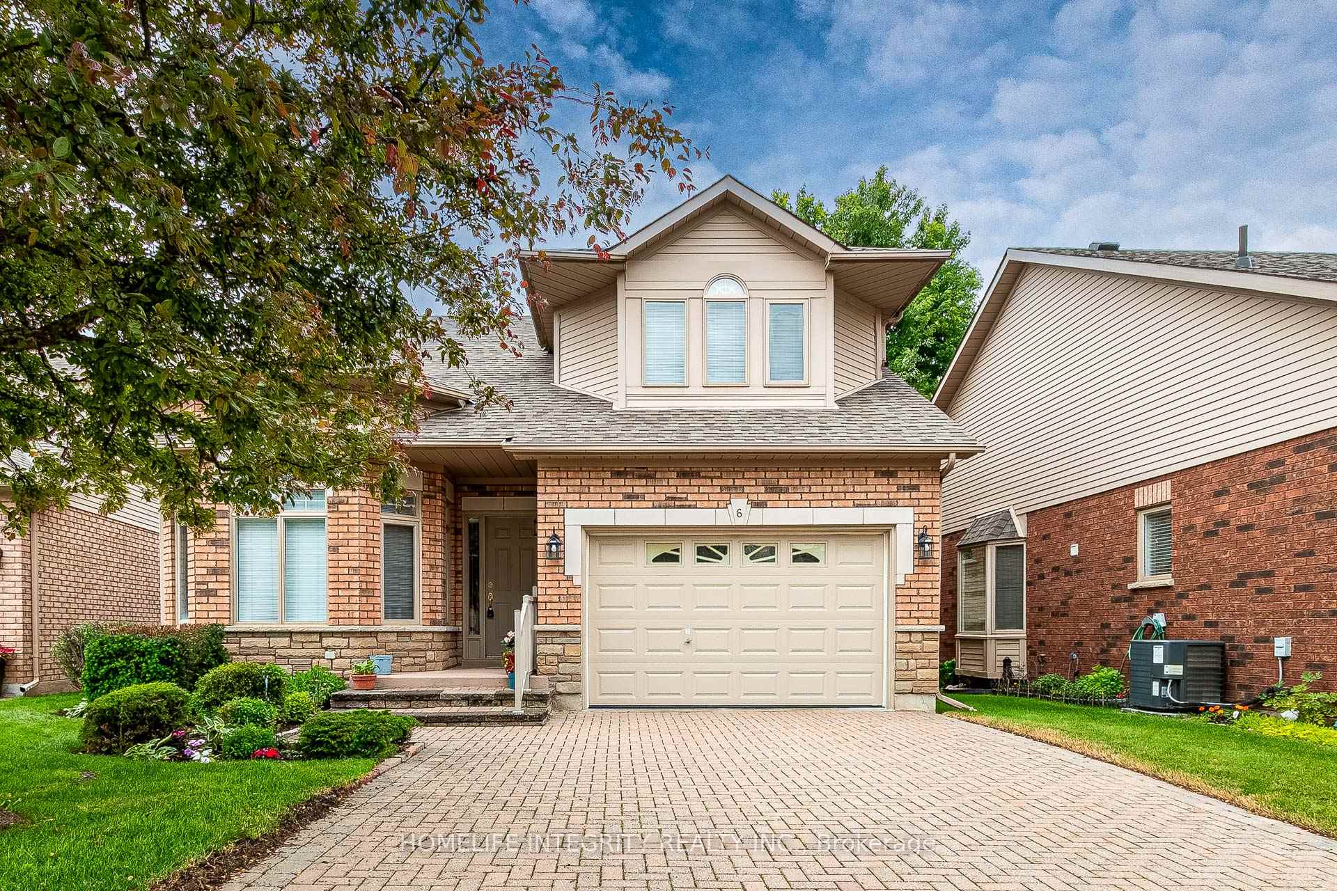 Front of Unit 23, 6 La Costa Court
