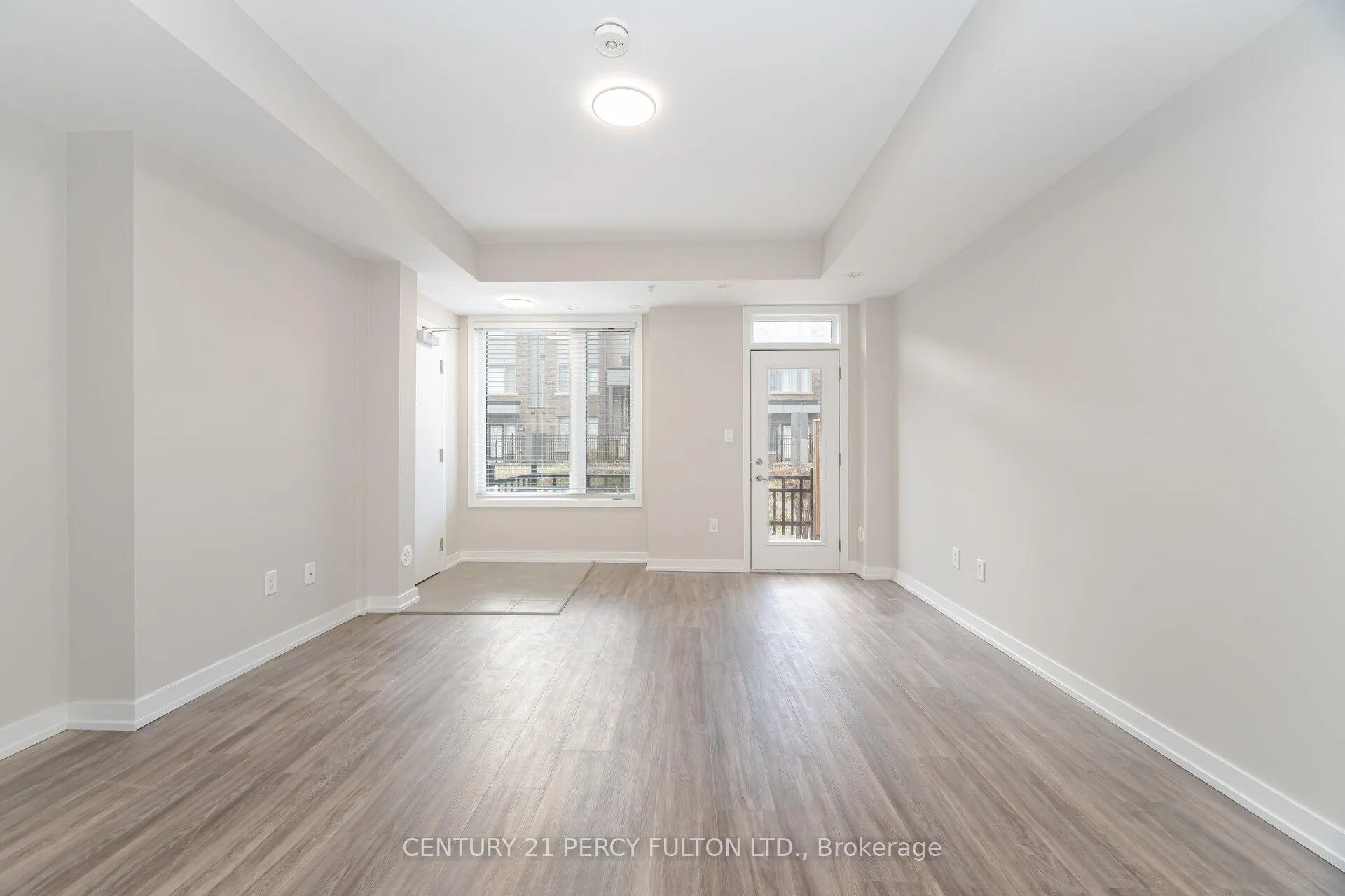 Photo 8 of Unit 516, 1555 Kingston Road, Pickering, Town Centre — HOMEH