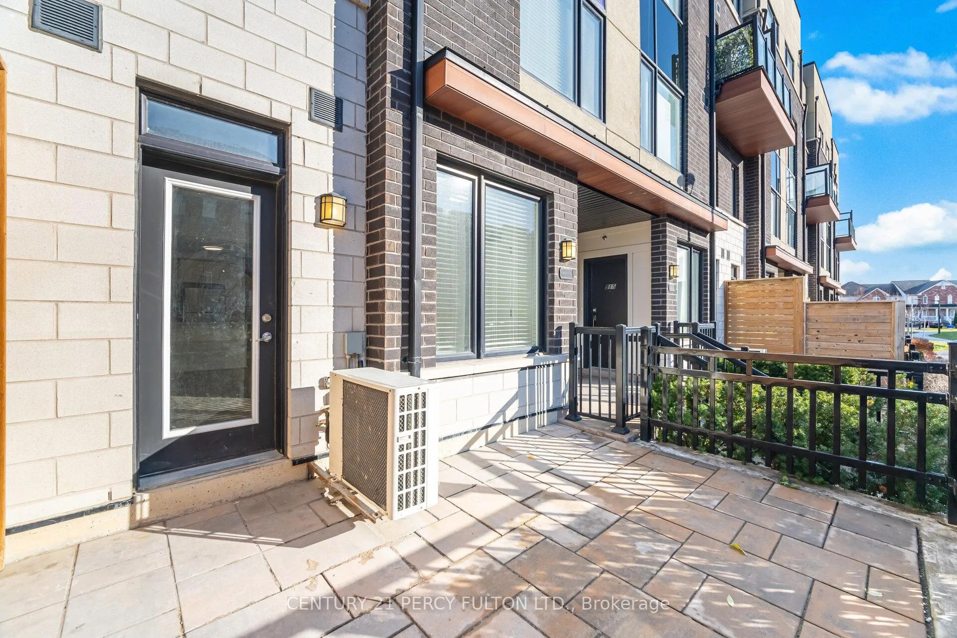 Photo 30 of Unit 516, 1555 Kingston Road, Pickering, Town Centre — HOMEH