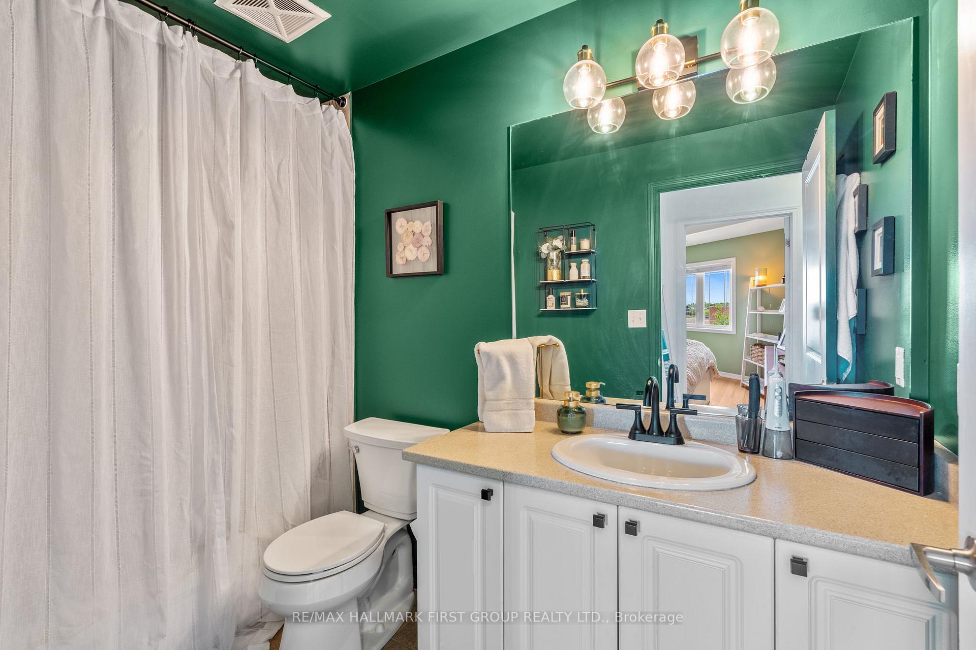 Photo 25 of Unit 203, 1 Sidney Lane, Clarington, Bowmanville — HOMEH