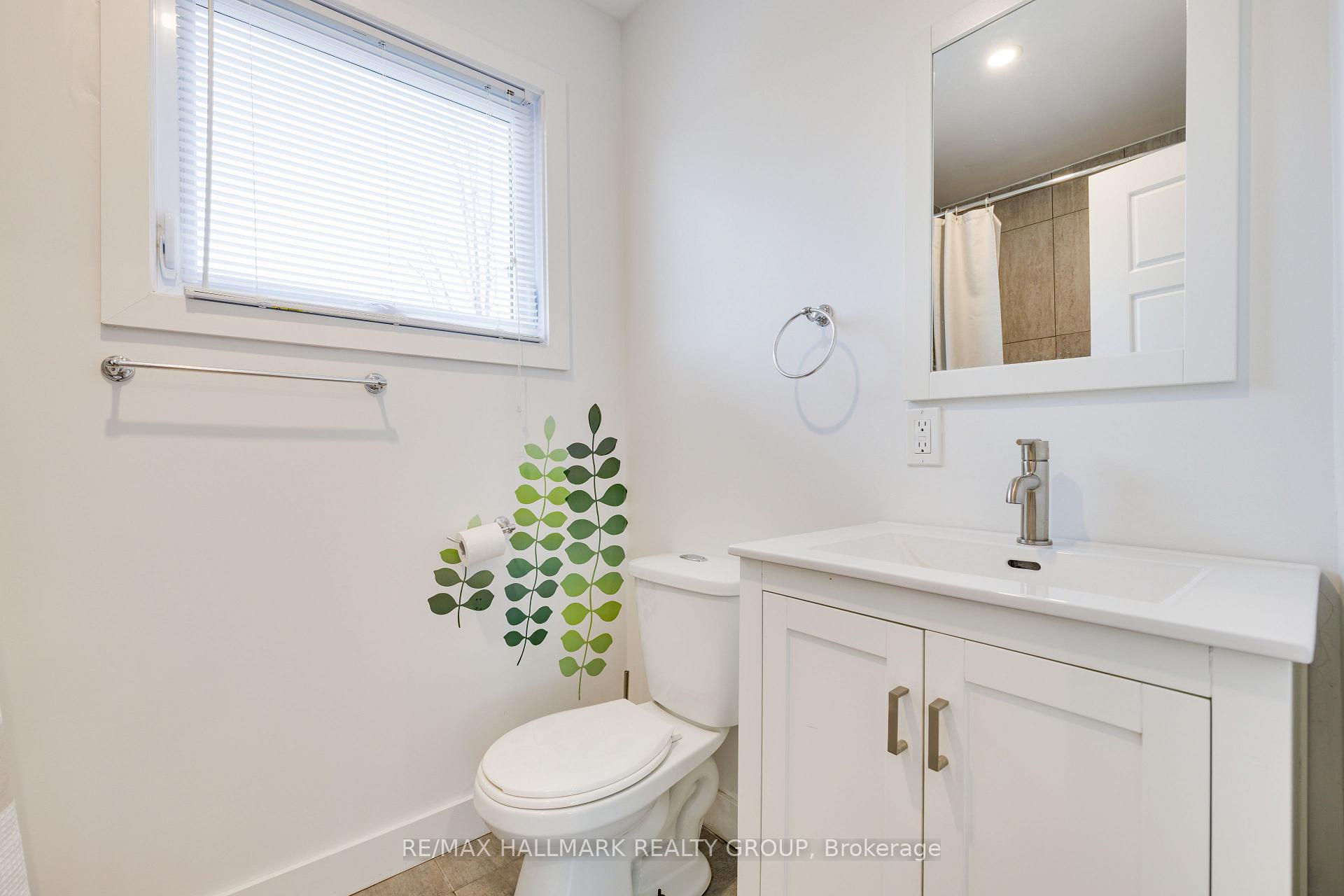 Photo 23 of 900 Wingate Drive, Ottawa, Elmvale Acres/Urbandale — HOMEH