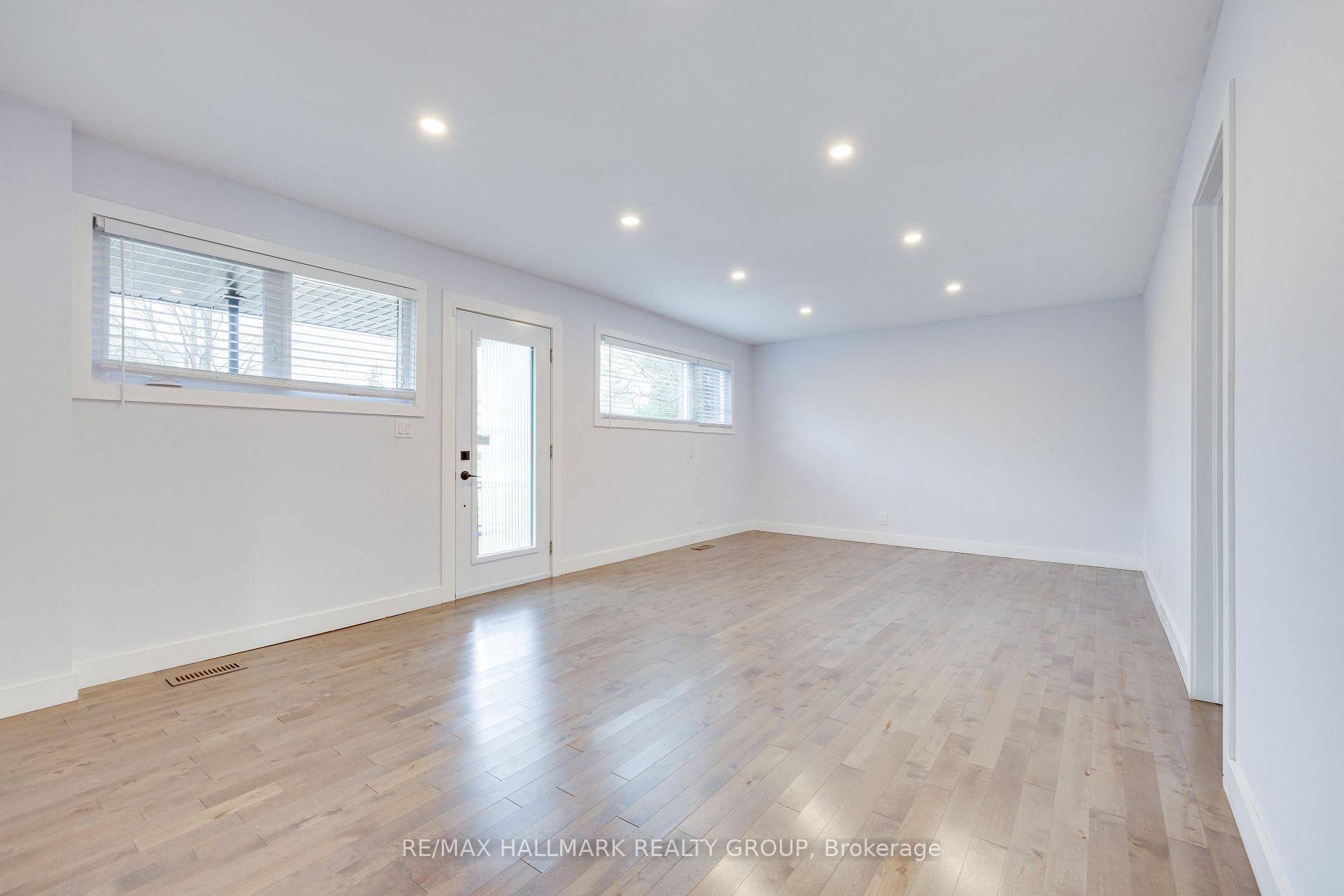Photo 13 of 900 Wingate Drive, Ottawa, Elmvale Acres/Urbandale — HOMEH