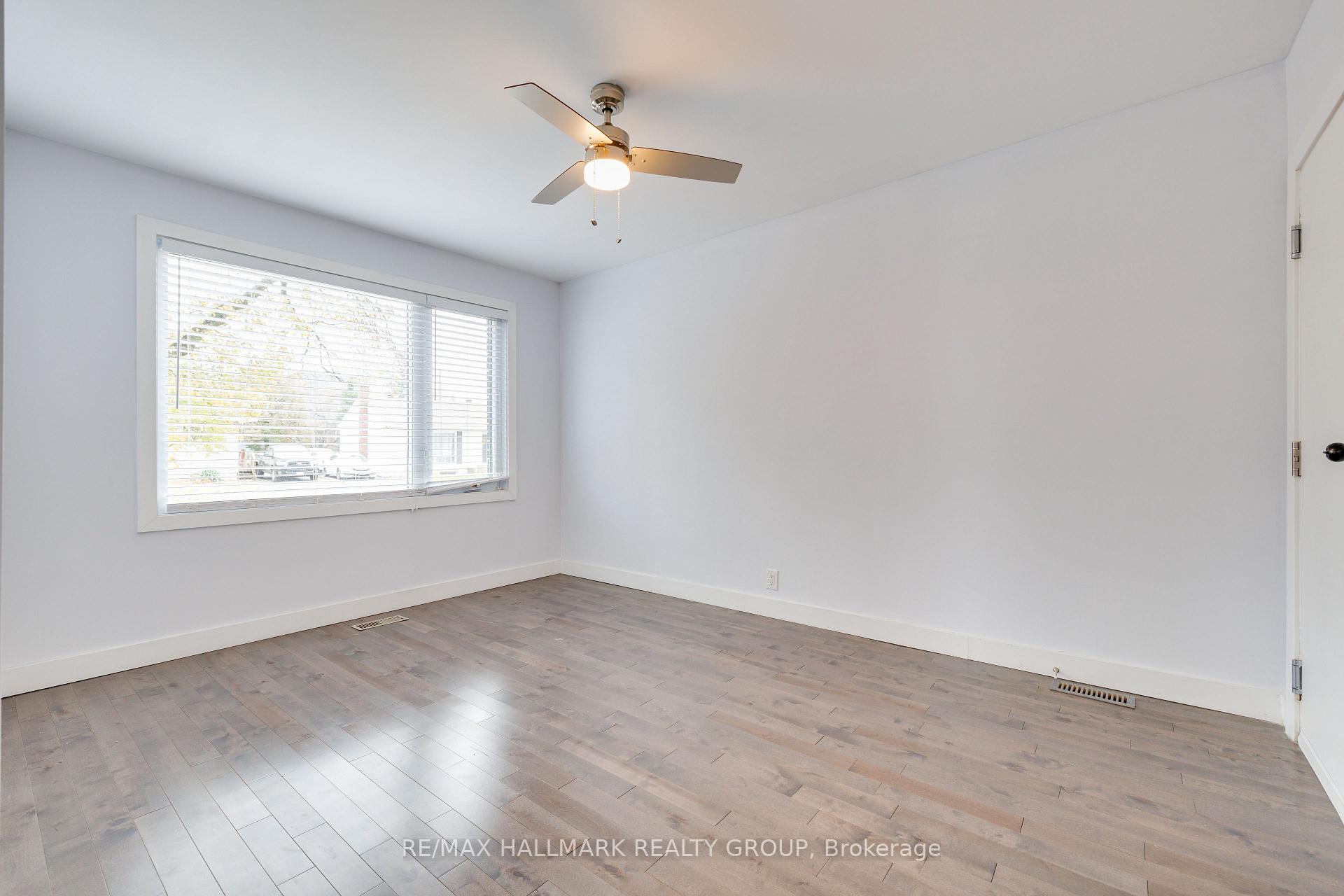 Photo 14 of 900 Wingate Drive, Ottawa, Elmvale Acres/Urbandale — HOMEH