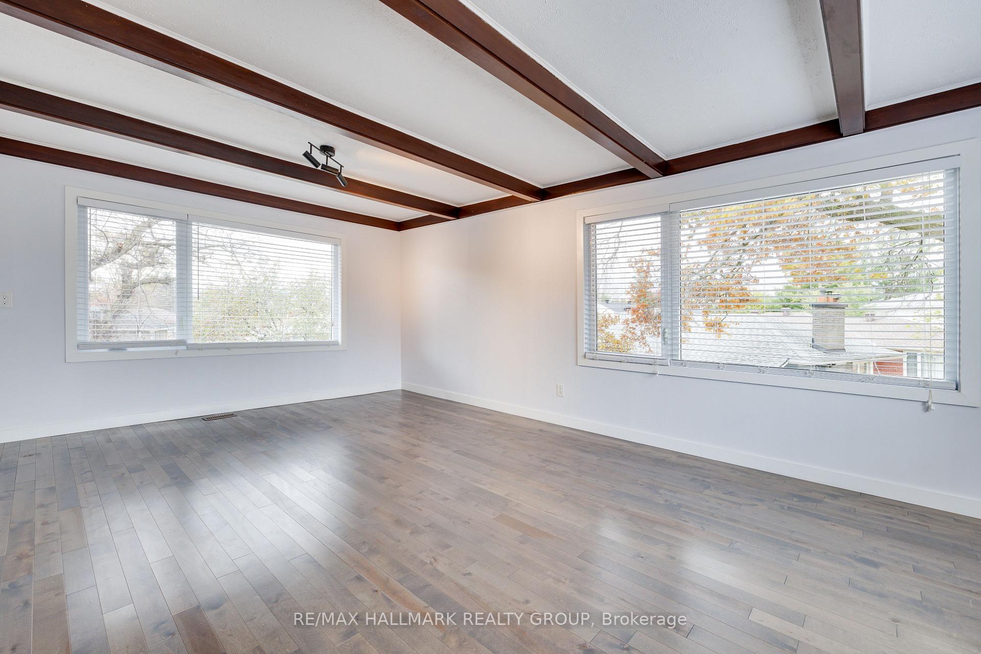 Photo 16 of 900 Wingate Drive, Ottawa, Elmvale Acres/Urbandale — HOMEH