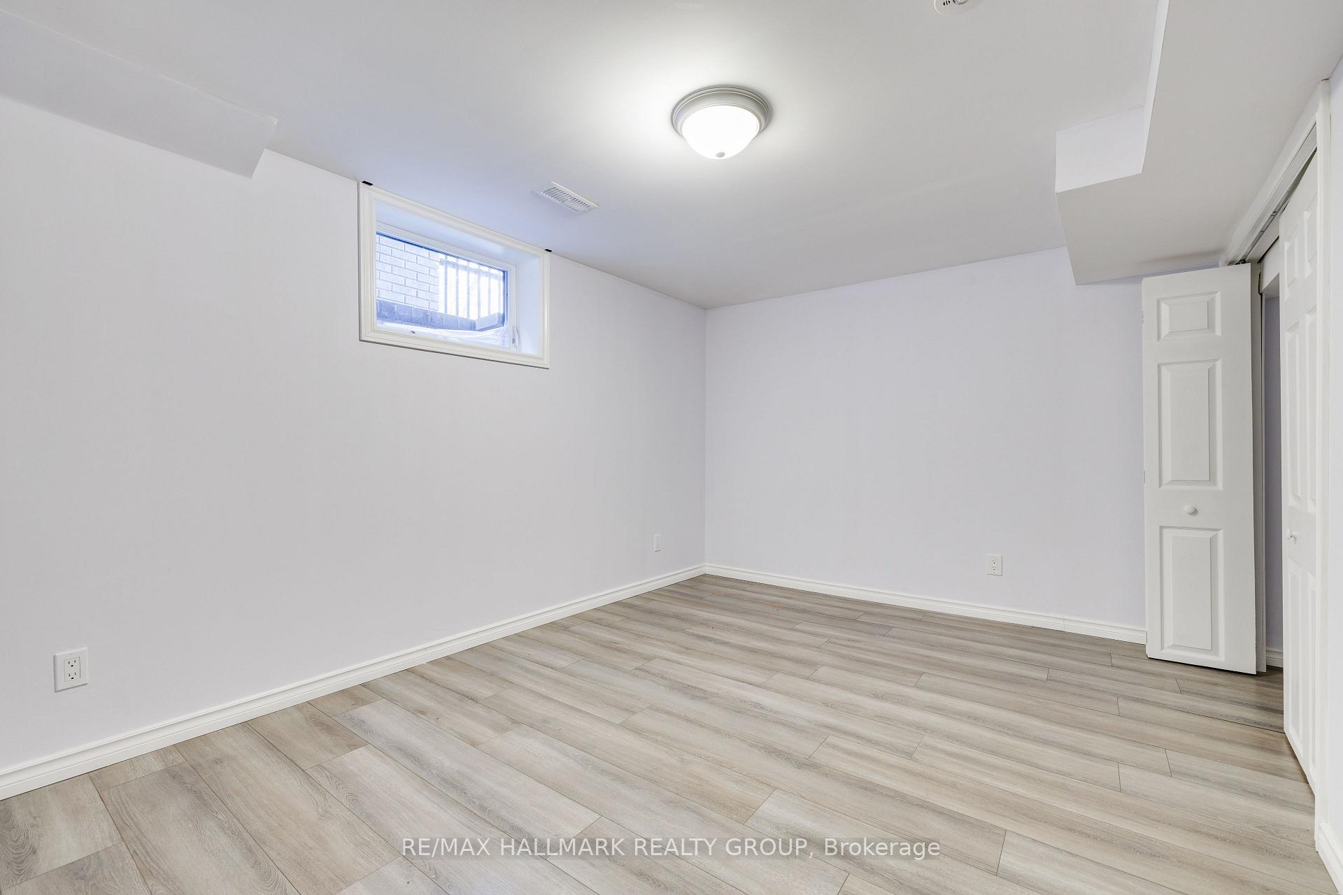 Photo 37 of 900 Wingate Drive, Ottawa, Elmvale Acres/Urbandale — HOMEH