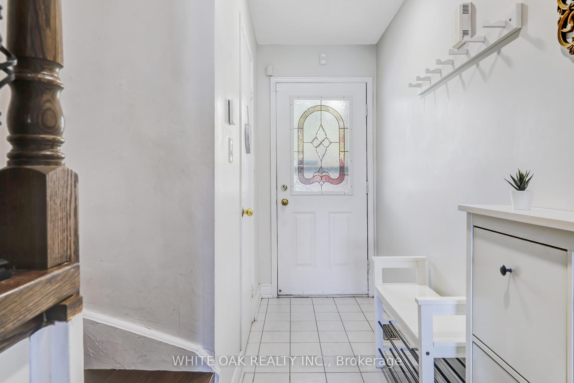 Photo 5 of Unit 26, 1867 Kingston Road, Pickering, Village East — HOMEH