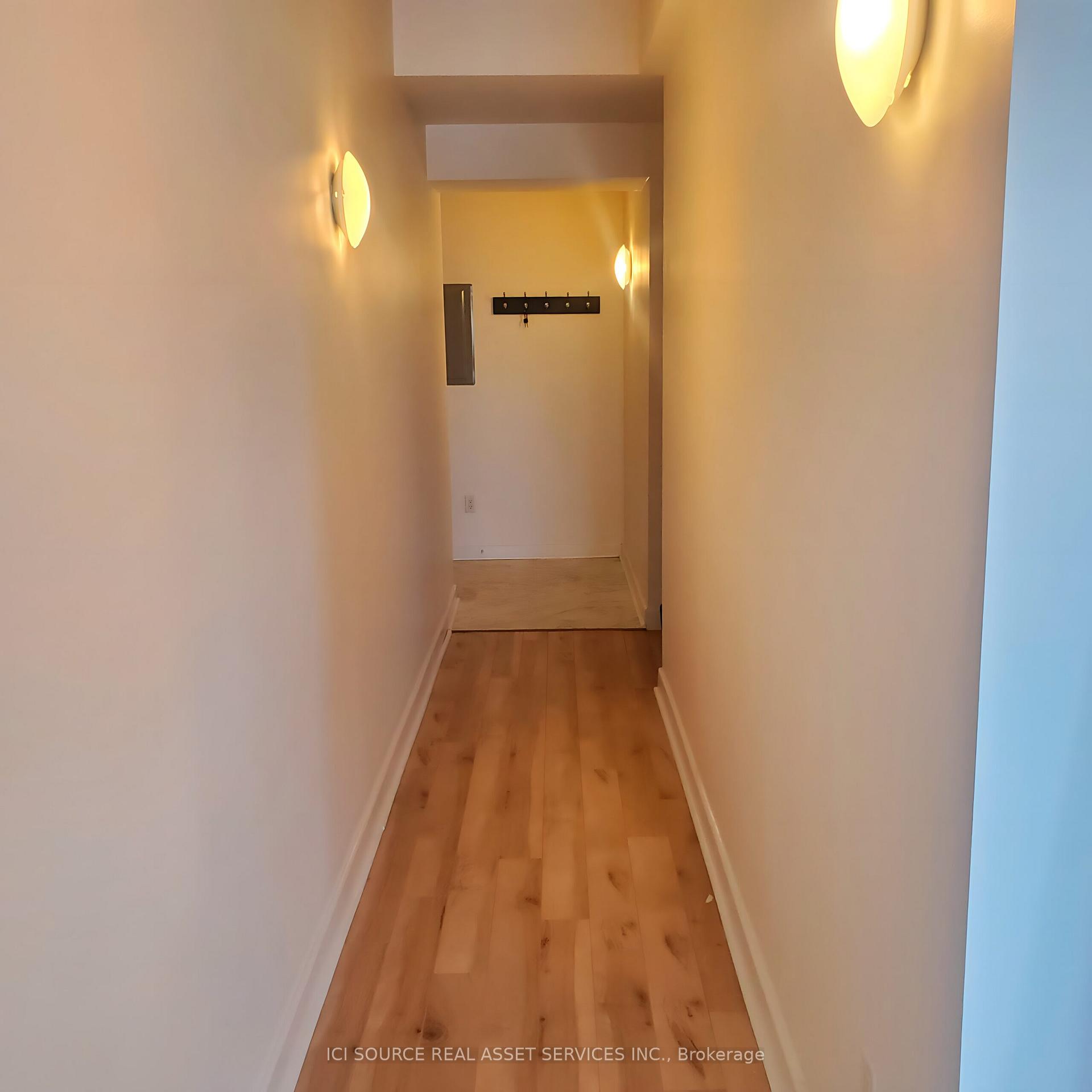 Photo 3 of Unit 908, 179 George Street, Ottawa, Lower Town/Byward Market — HOMEH