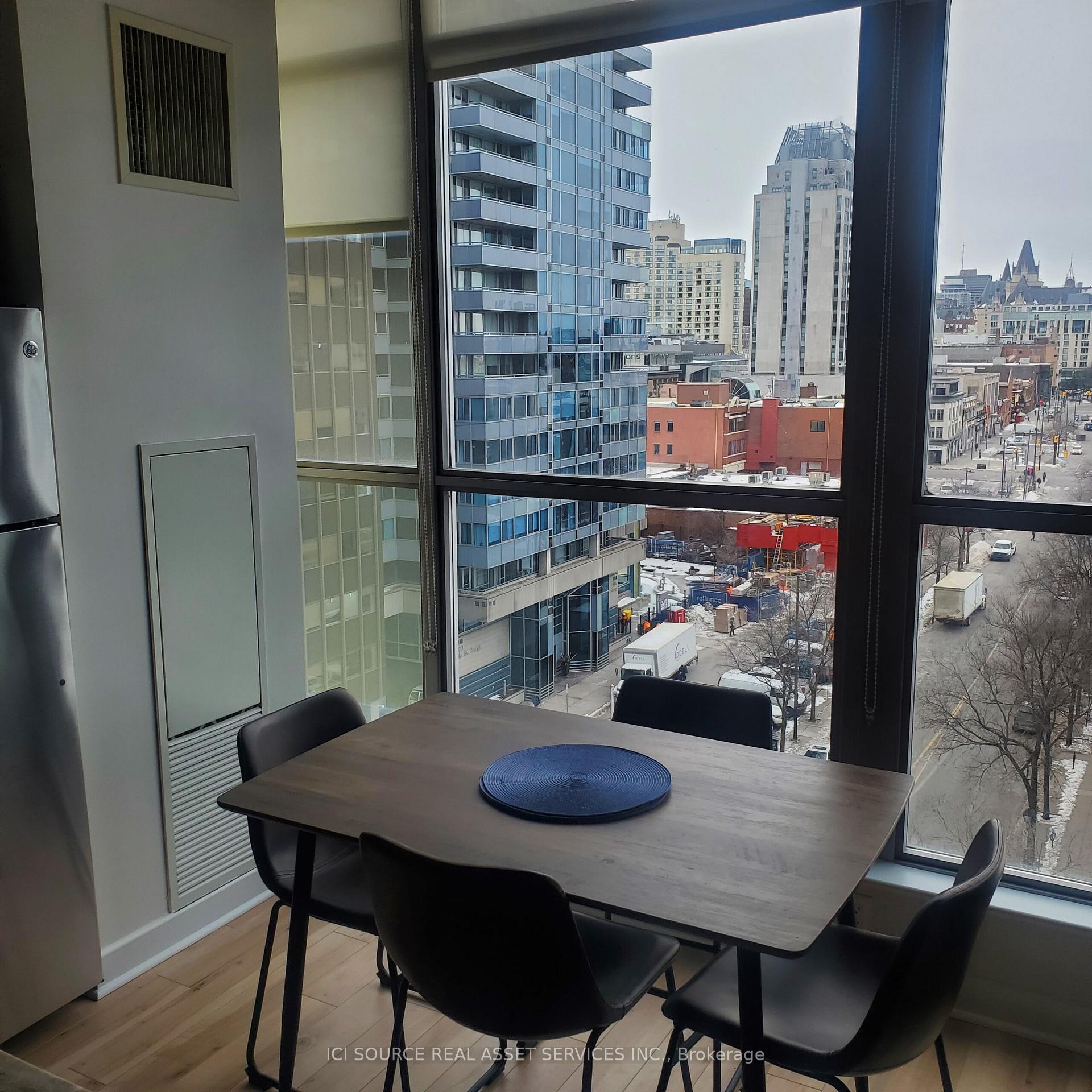 Photo 9 of Unit 908, 179 George Street, Ottawa, Lower Town/Byward Market — HOMEH