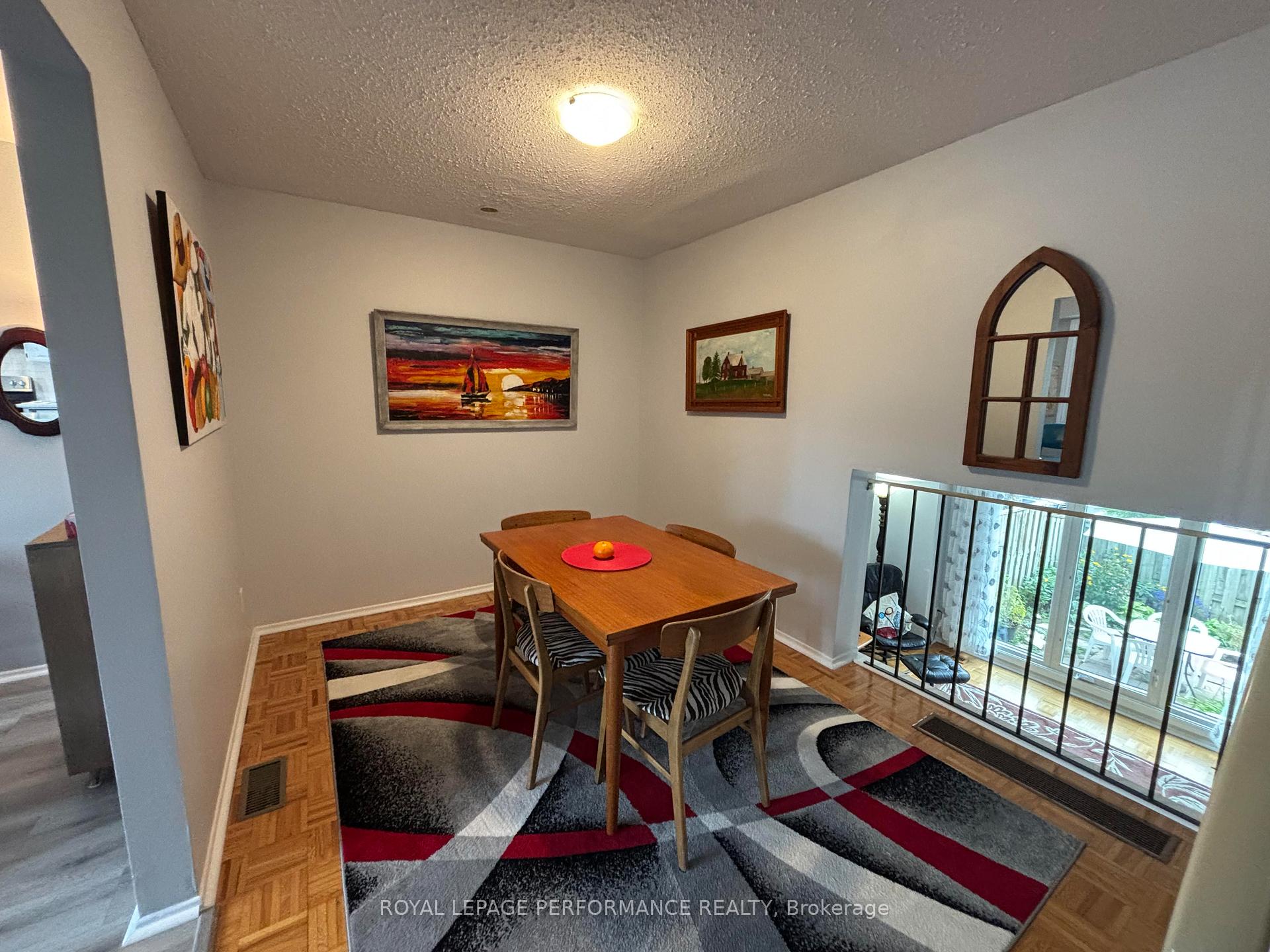 Photo 14 of 302 Salter Crescent, Ottawa, Kanata - Beaverbrook — HOMEH