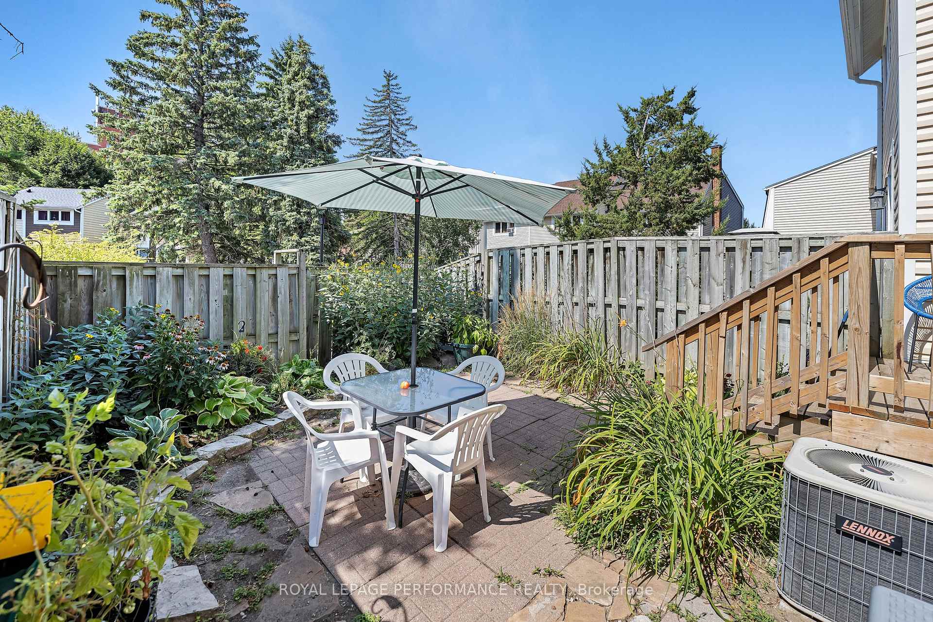 Photo 22 of 302 Salter Crescent, Ottawa, Kanata - Beaverbrook — HOMEH