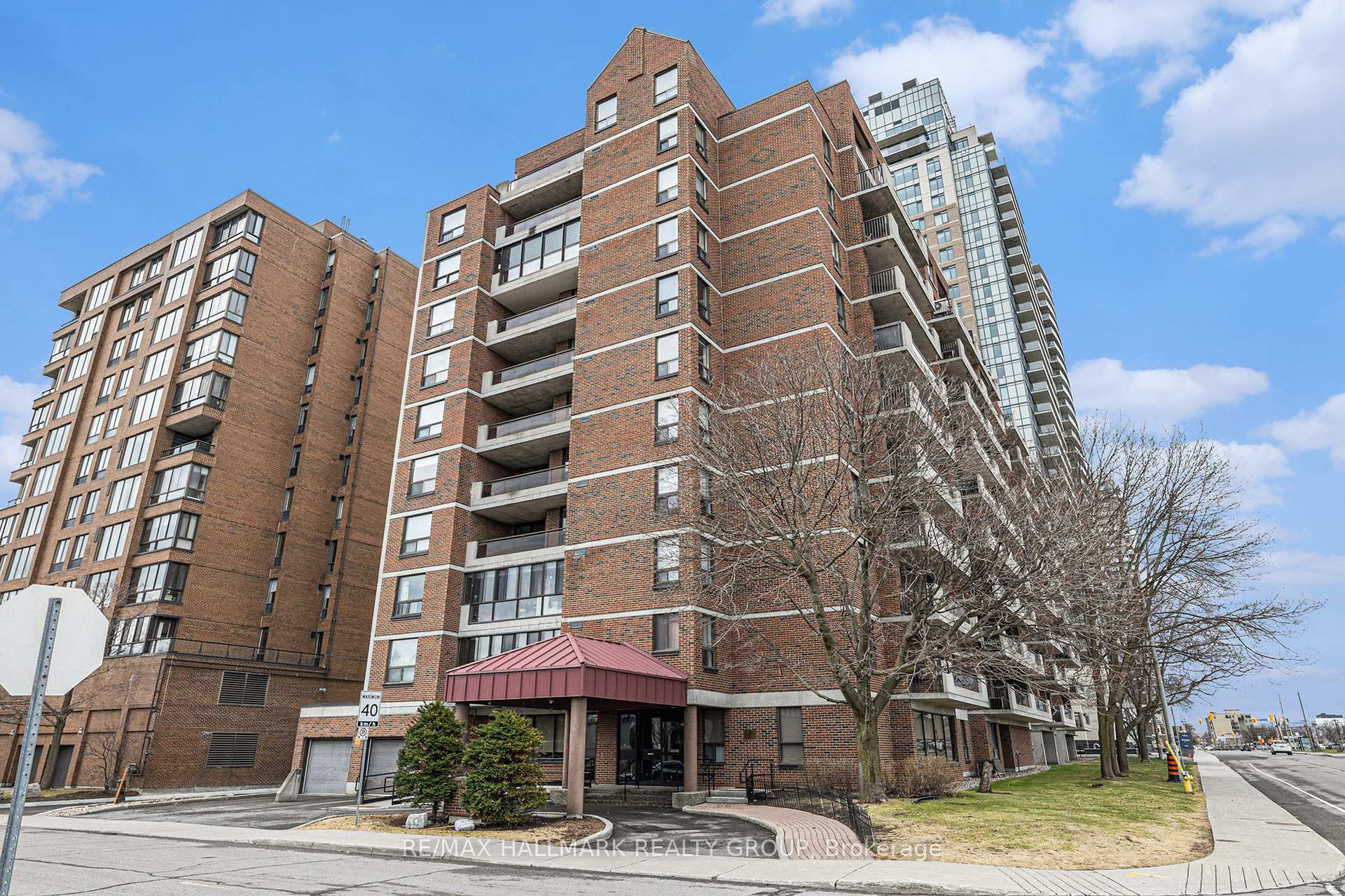 Photo 1 of Unit 101, 50 Emmerson Avenue, Ottawa, Mechanicsville — HOMEH