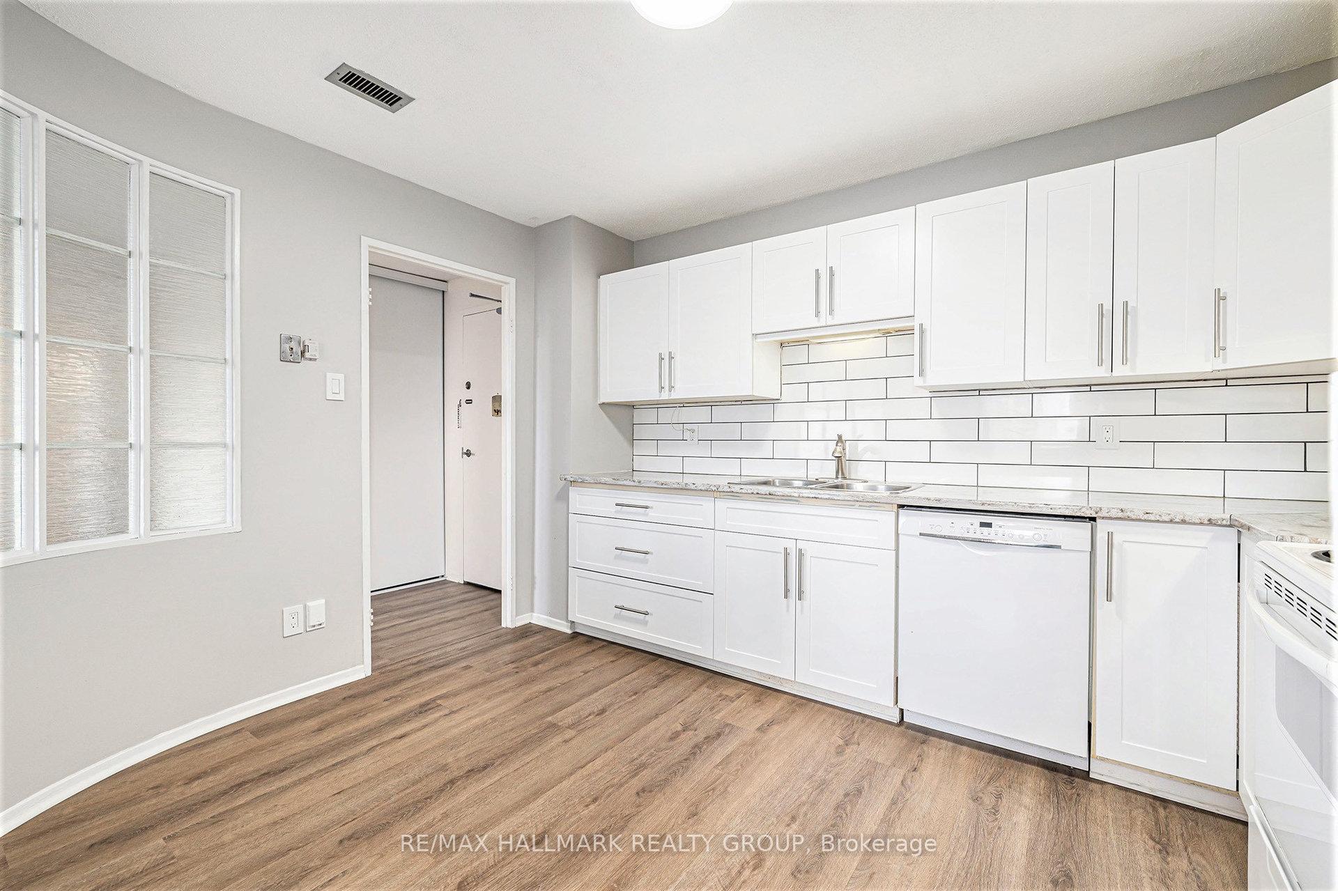 Photo 12 of Unit 101, 50 Emmerson Avenue, Ottawa, Mechanicsville — HOMEH
